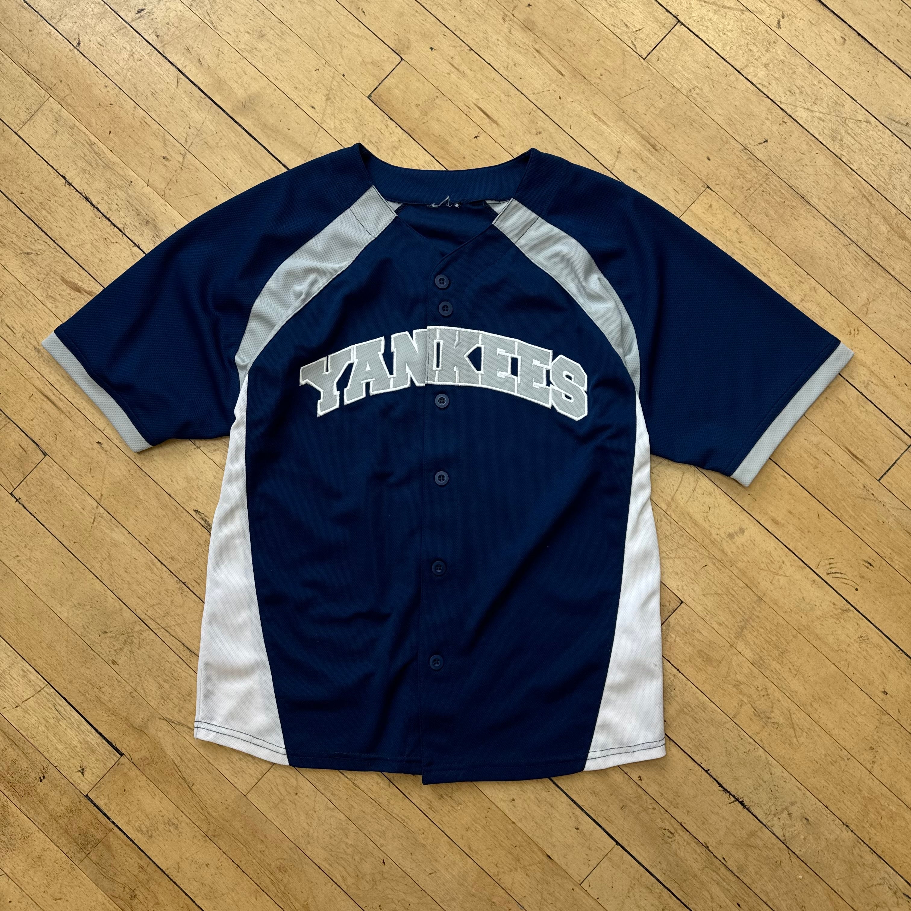 Vintage Yankee’s Baseball Jersey Sz S