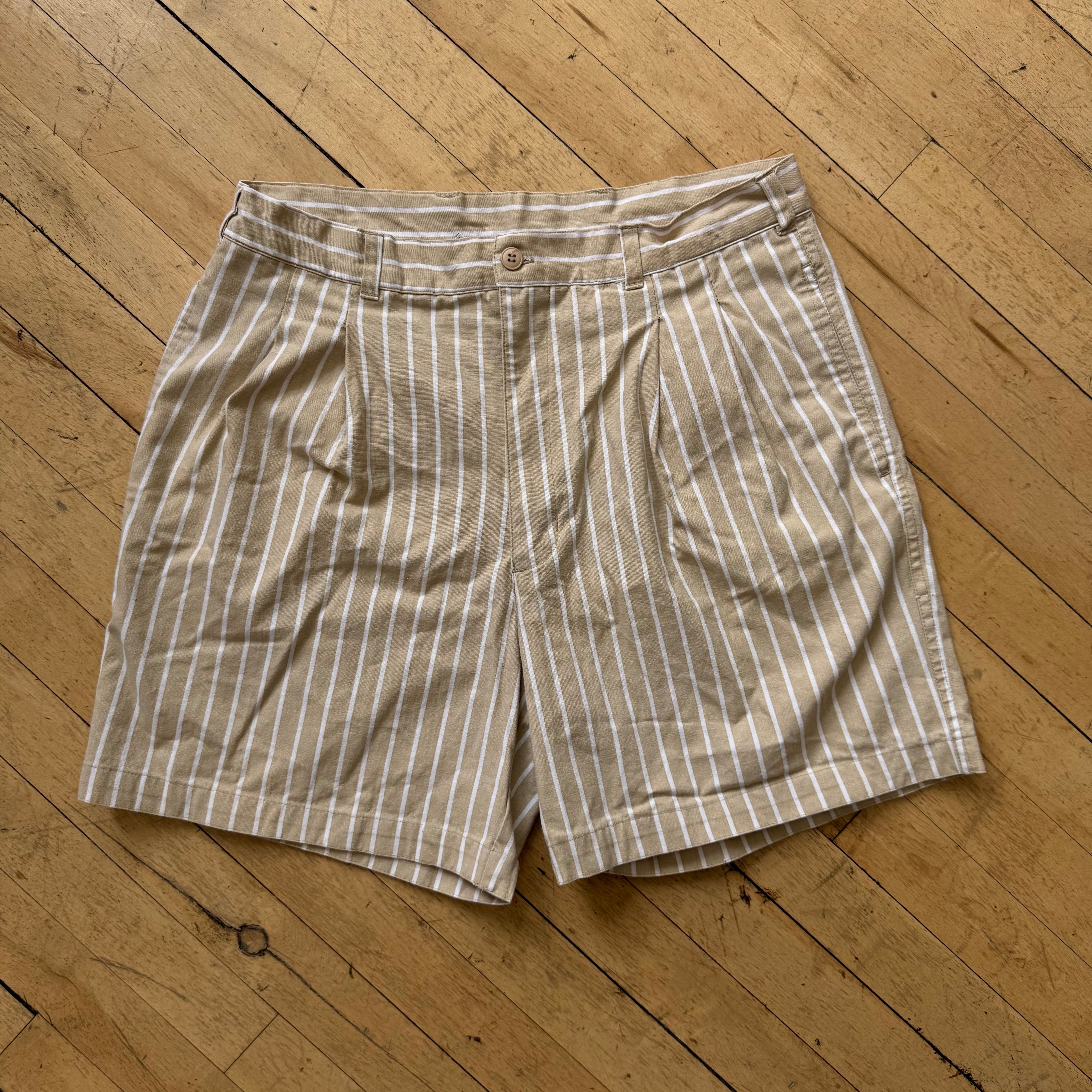 Vintage Pacific Scene Khaki Shorts Sz 34