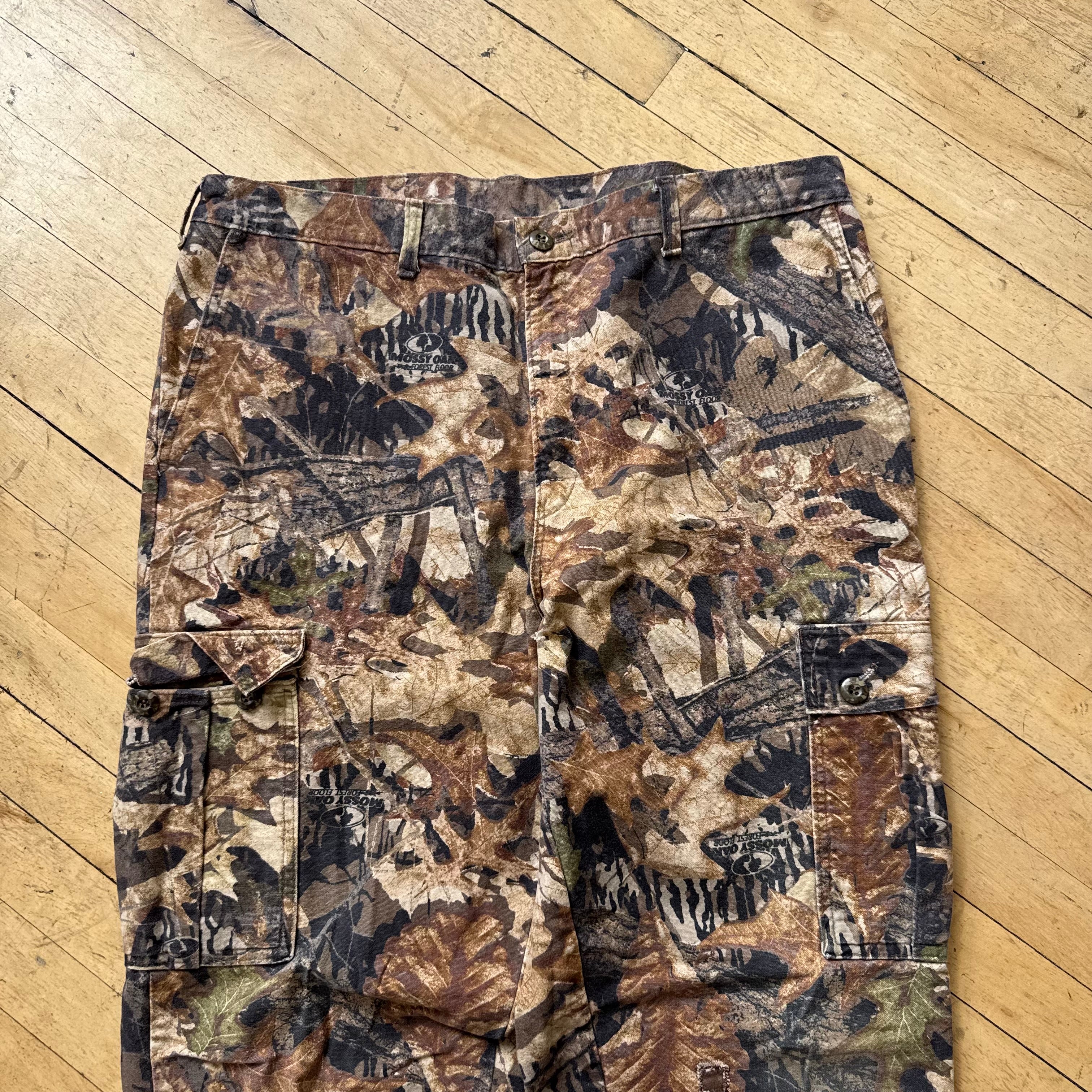 Vintage Mossy Oak Camo Khaki Cargo Pants Sz 38 (XL)