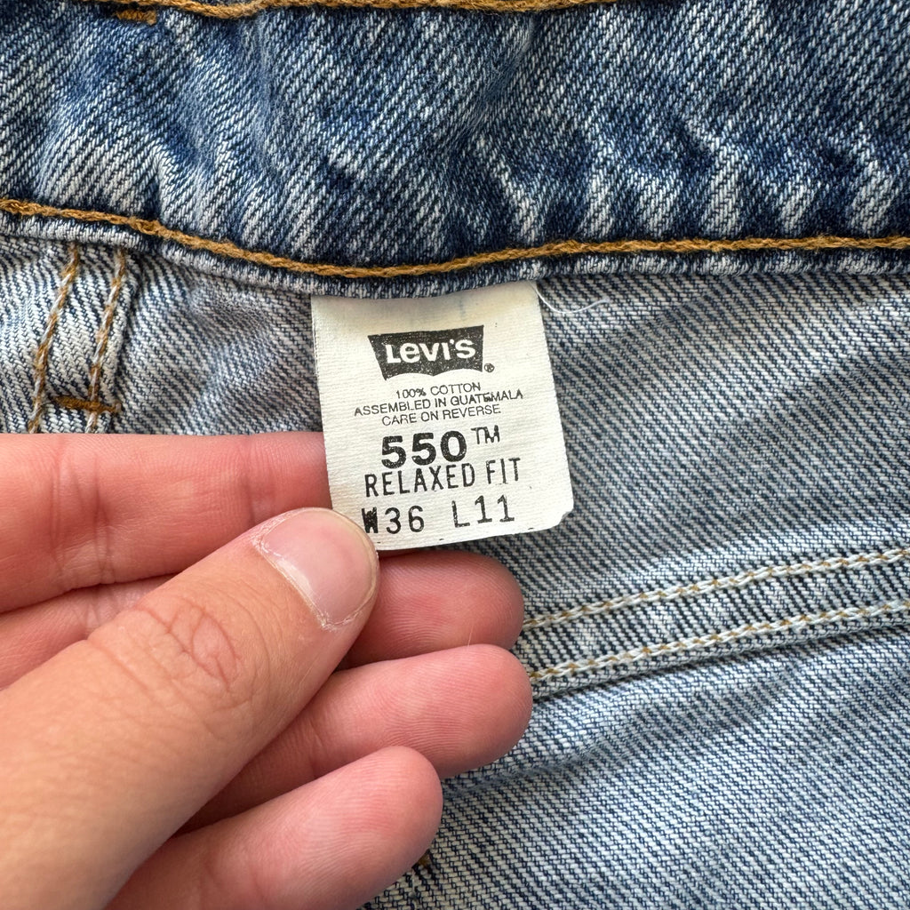 Vintage Levi 550 Denim Jean Shorts Sz 36