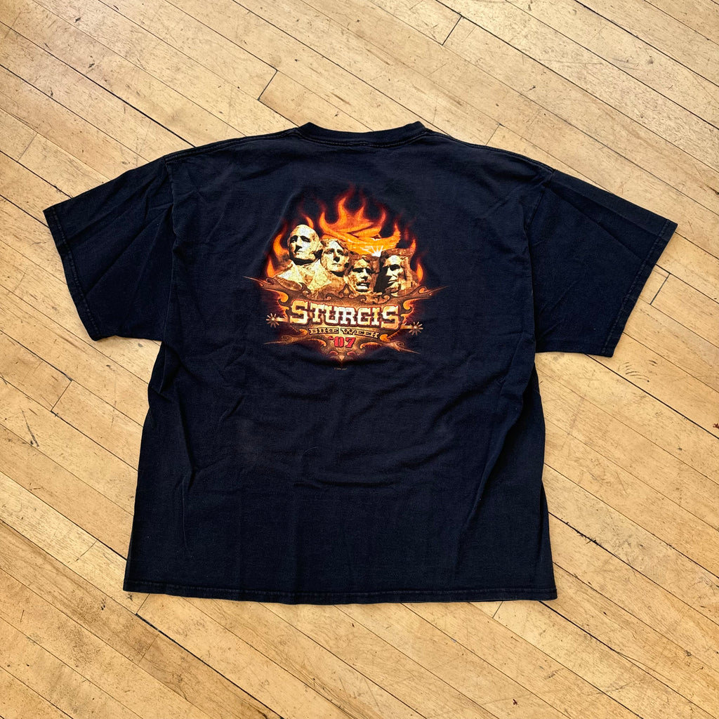 Sturgis Mount Rushmore Flame Graphic T-shirt Sz L