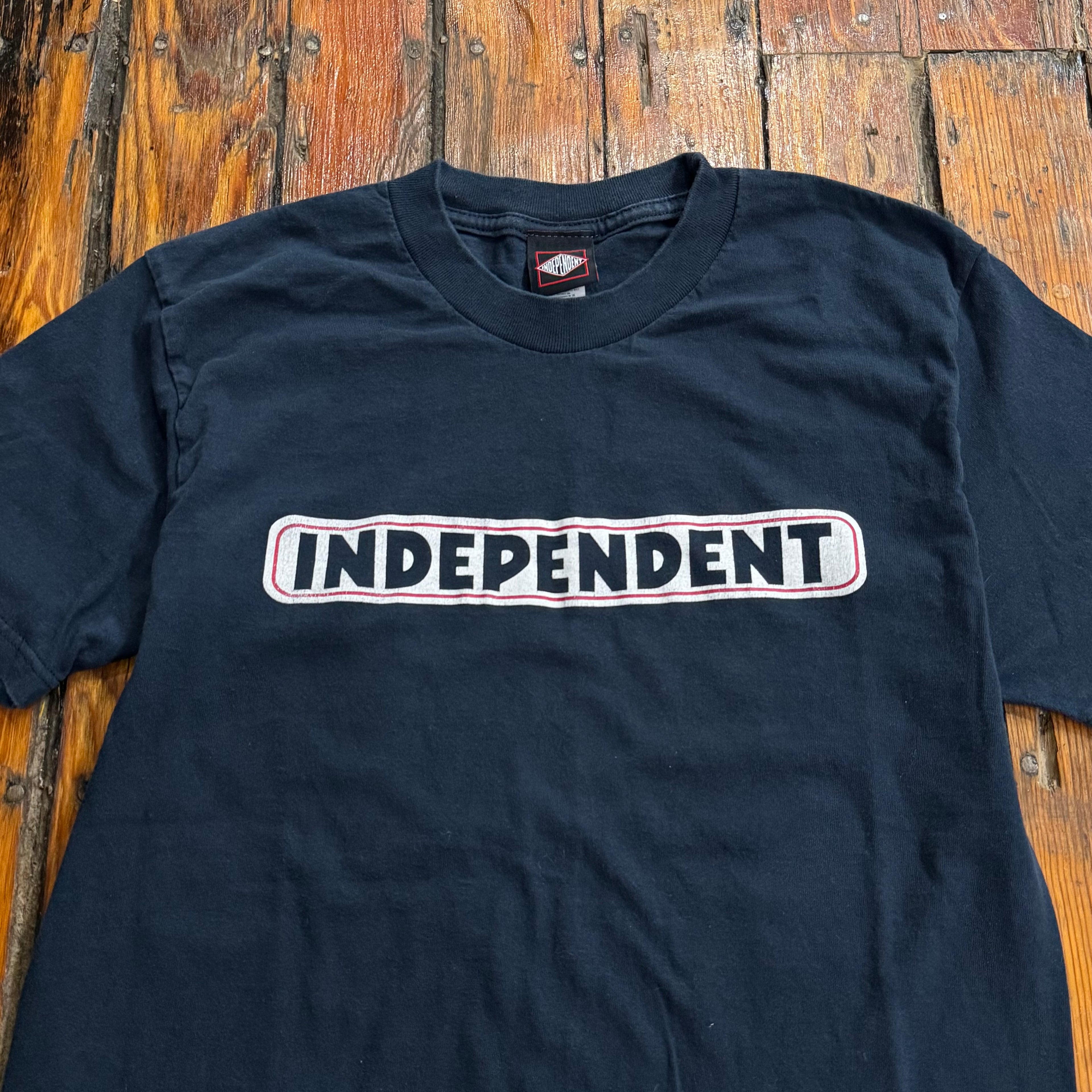Y2K Independent Skate T-shirt Sz M