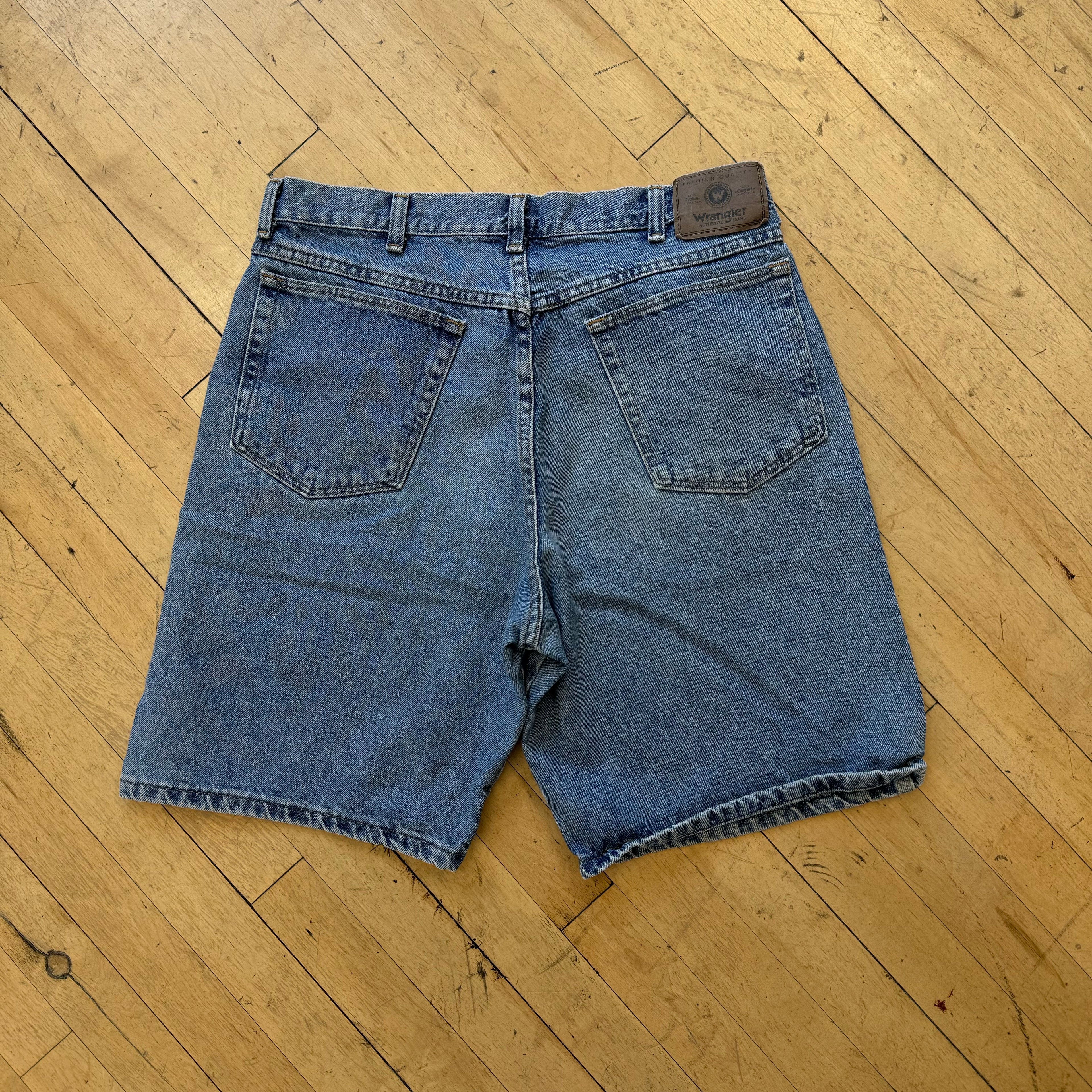 Vintage Wrangler Denim Jean Shorts Sz 34