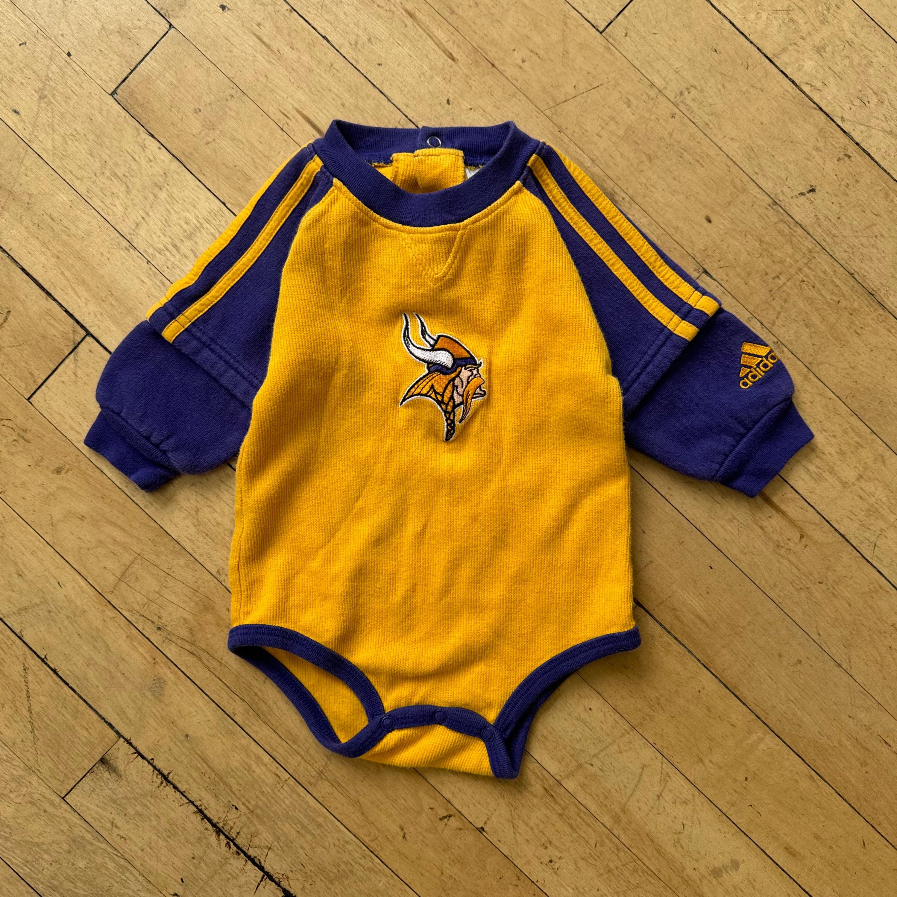 Vintage Adidas Vikings Onesie Sz 6-9 MTHS