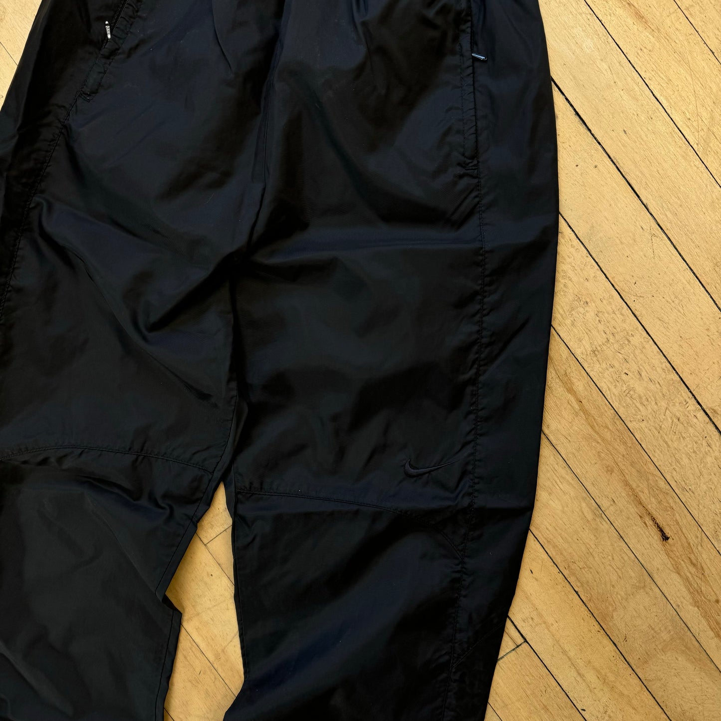 Vintage BLK / BLK Nike Trackpants Sz M