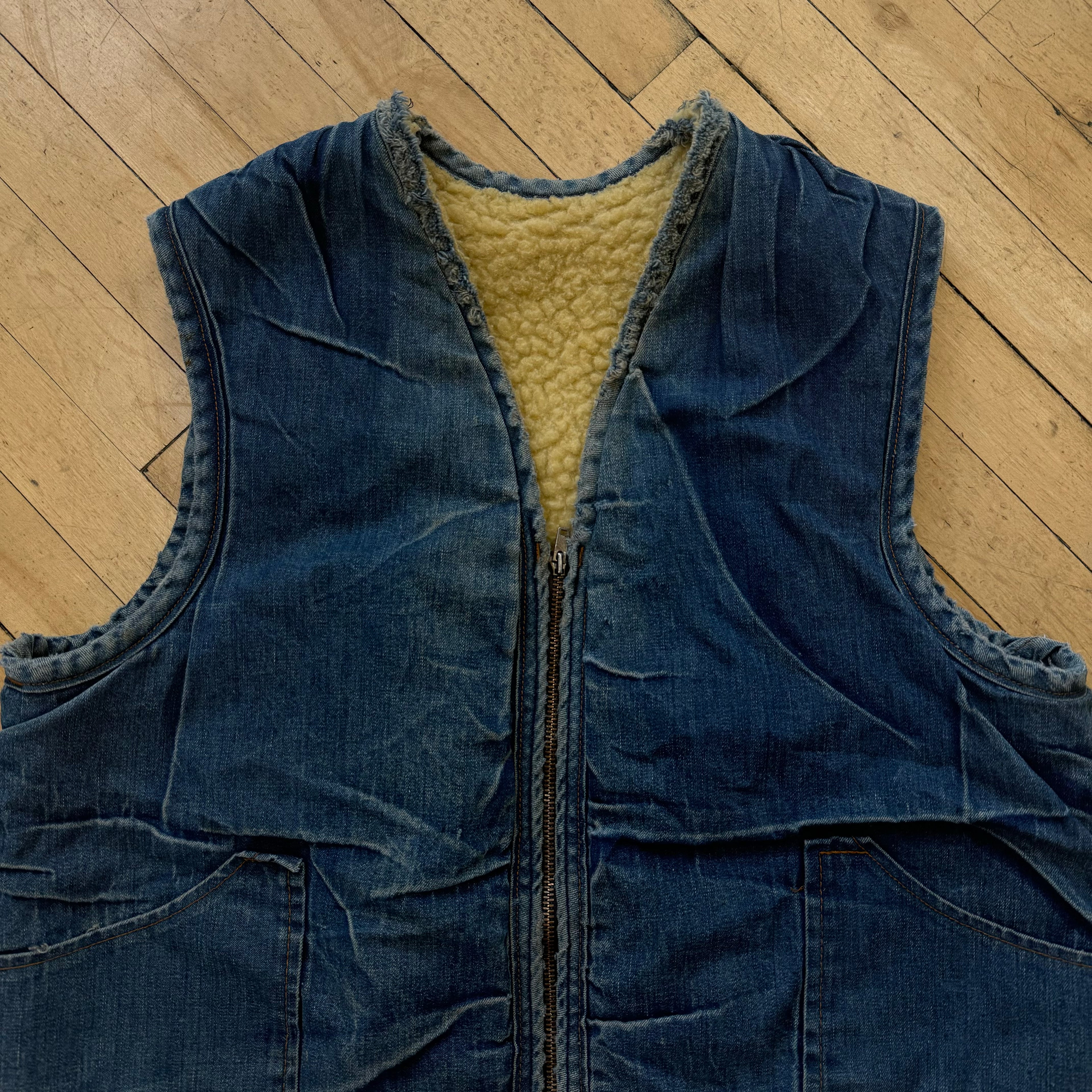 Vintage 70’s Sherpa Lined Denim Vest Sz L