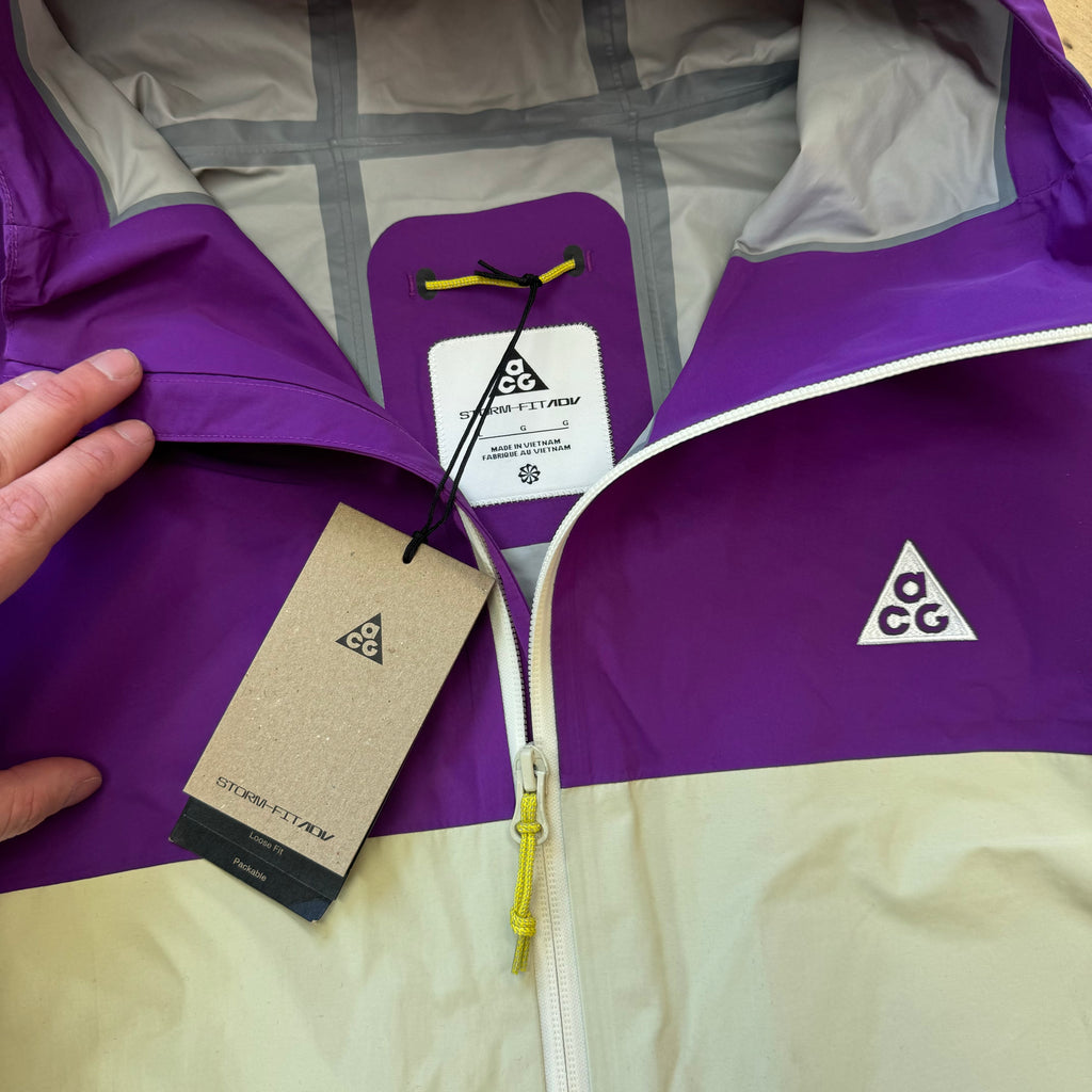 Nike ACG "MORPHO" Strom Fit ADV Rain Jacket Sz L NEW