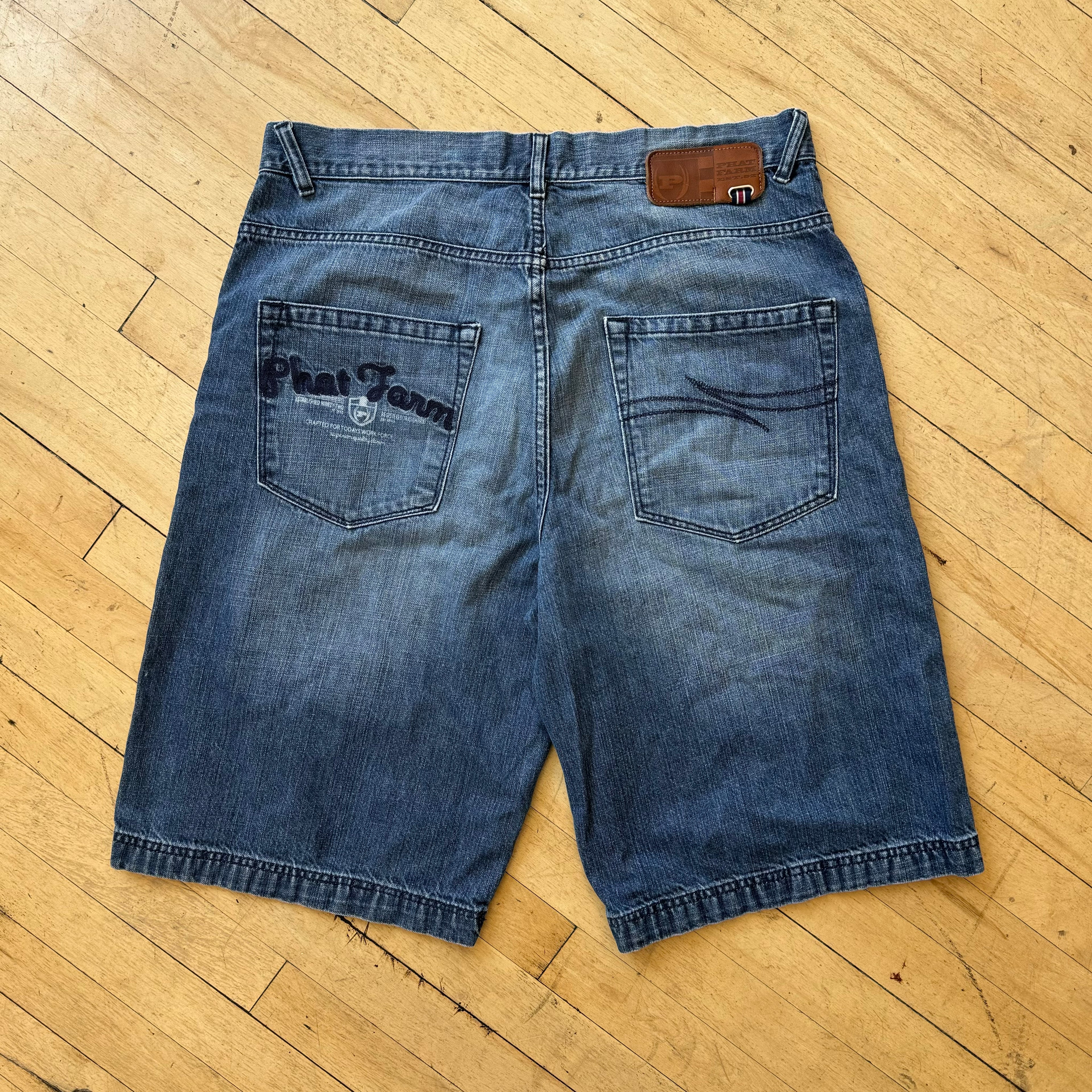 Y2K Phat Farm Denim Jean Shorts Sz 36