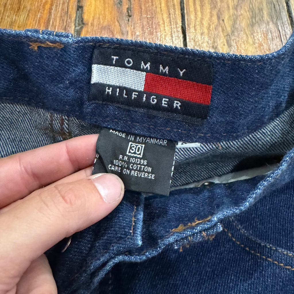 Vintage Embroidered Tommy Hilfiger Denim Jean Shorts Sz 30