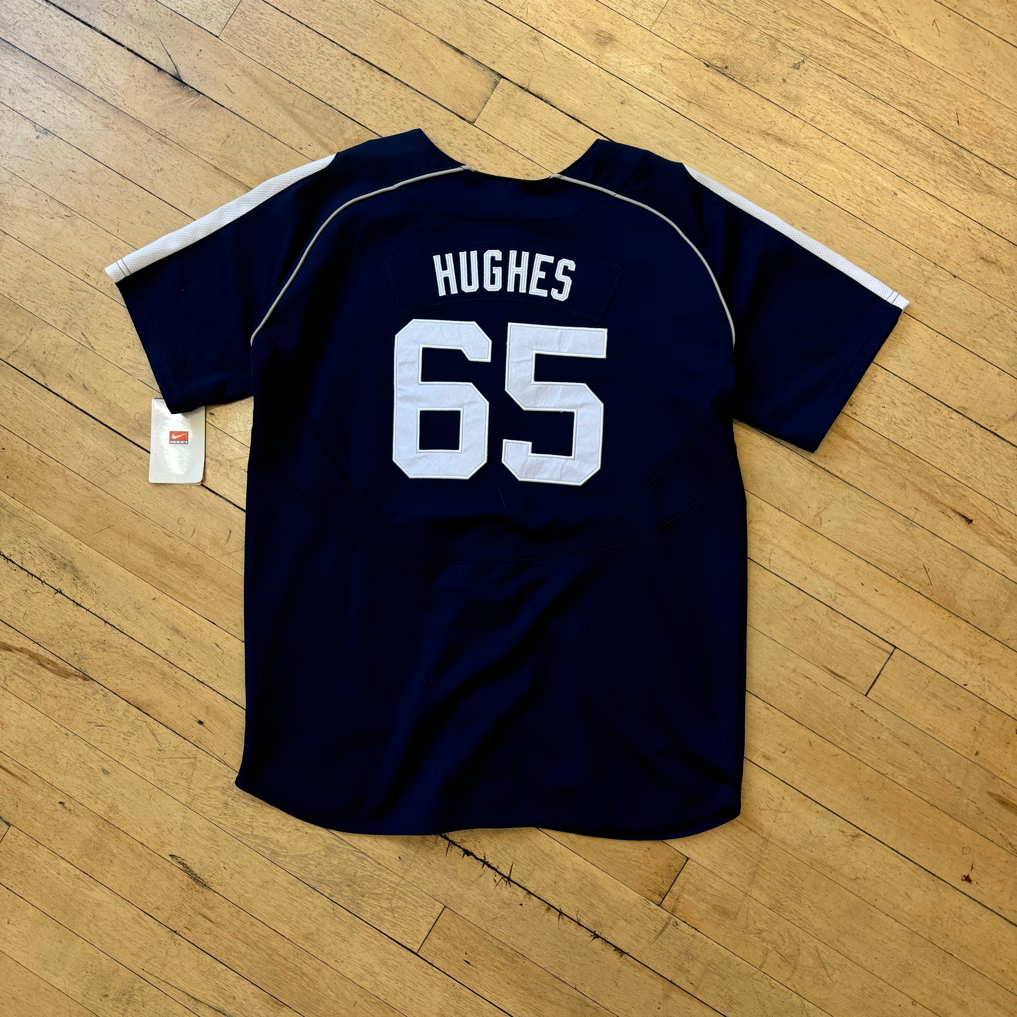Vintage Nike New York Yankees “Hughes” Jersey Sz YTH XL