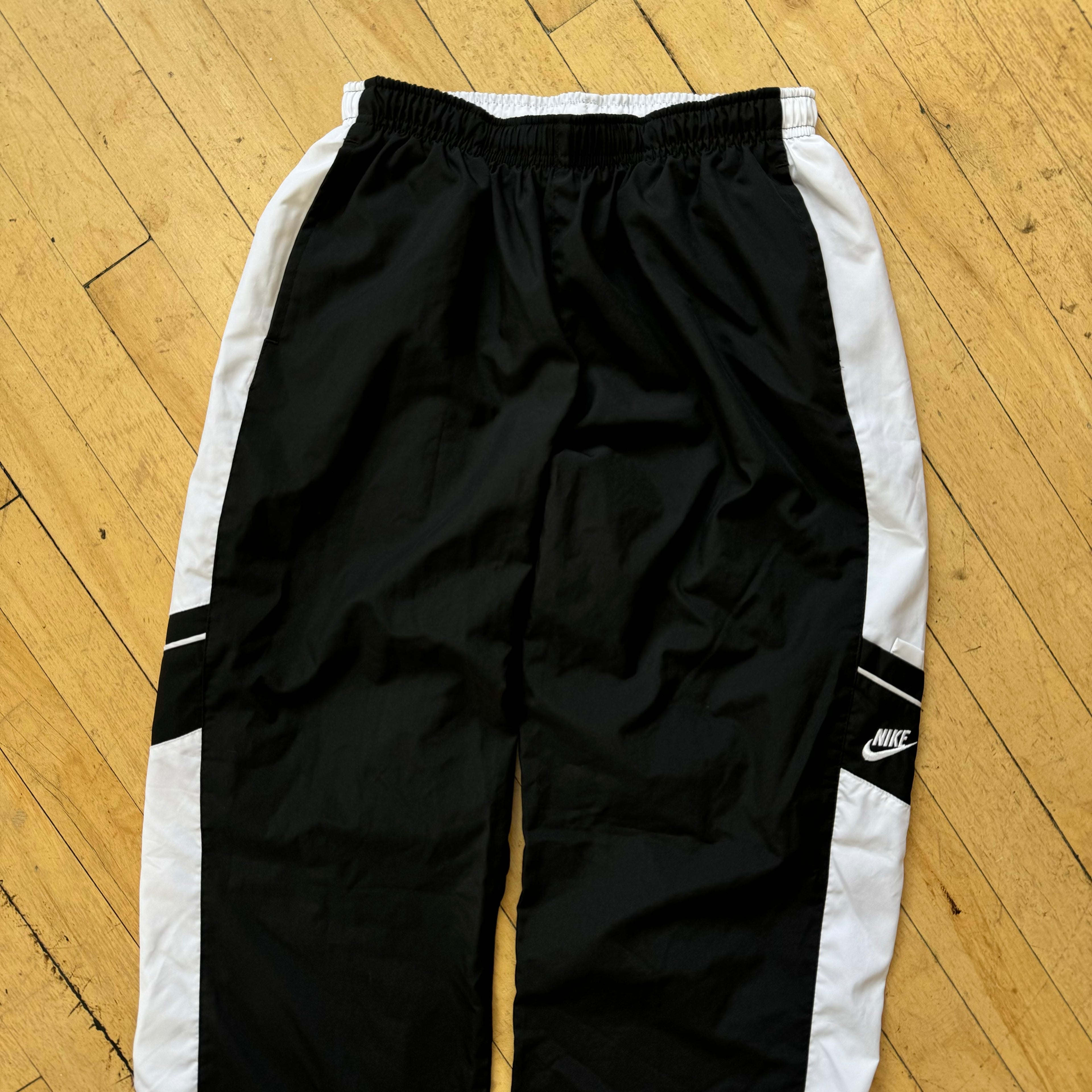Vintage Nike Trackpants Sz YTH XL (S)