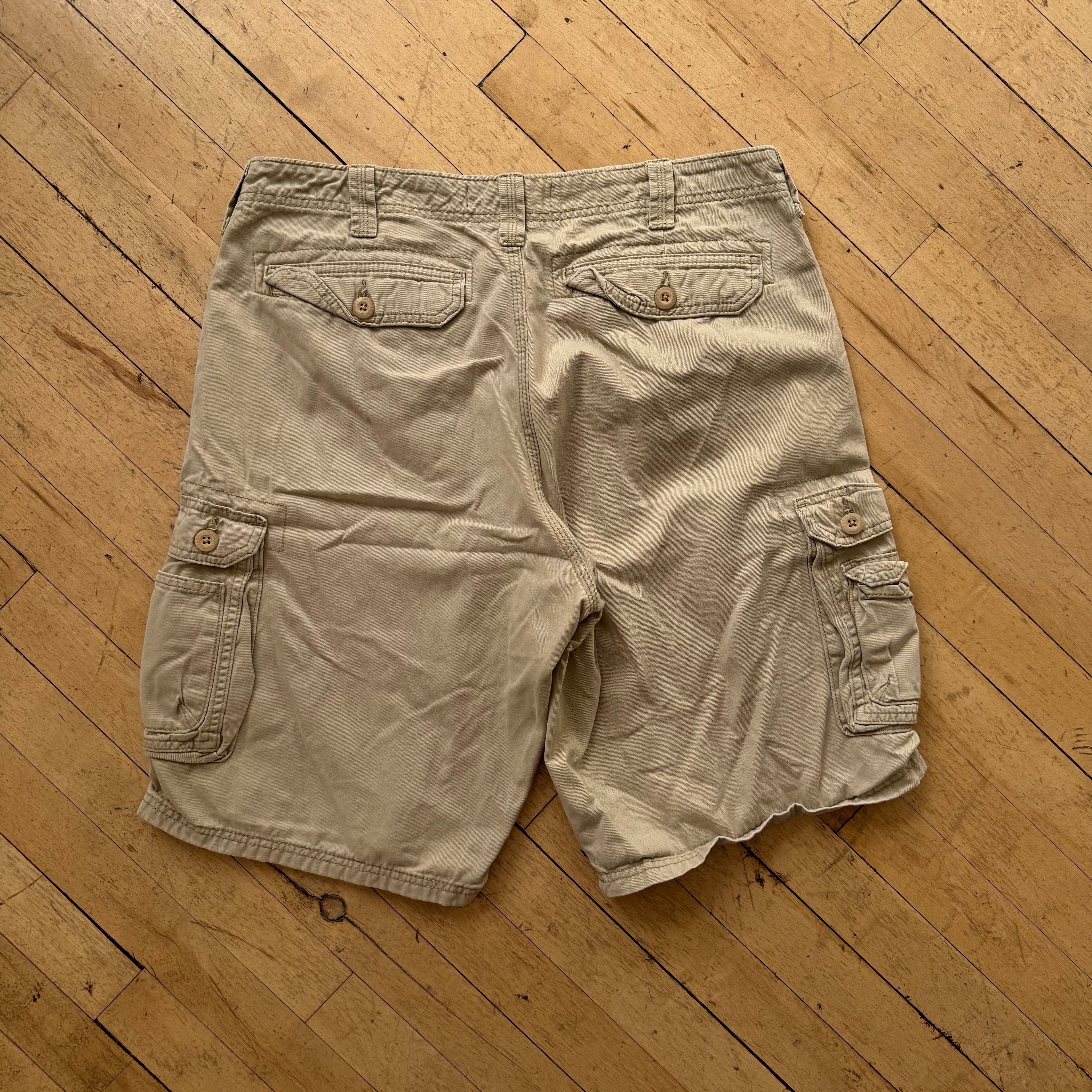 Vintage Lee Carho Khaki Shorts Sz 34