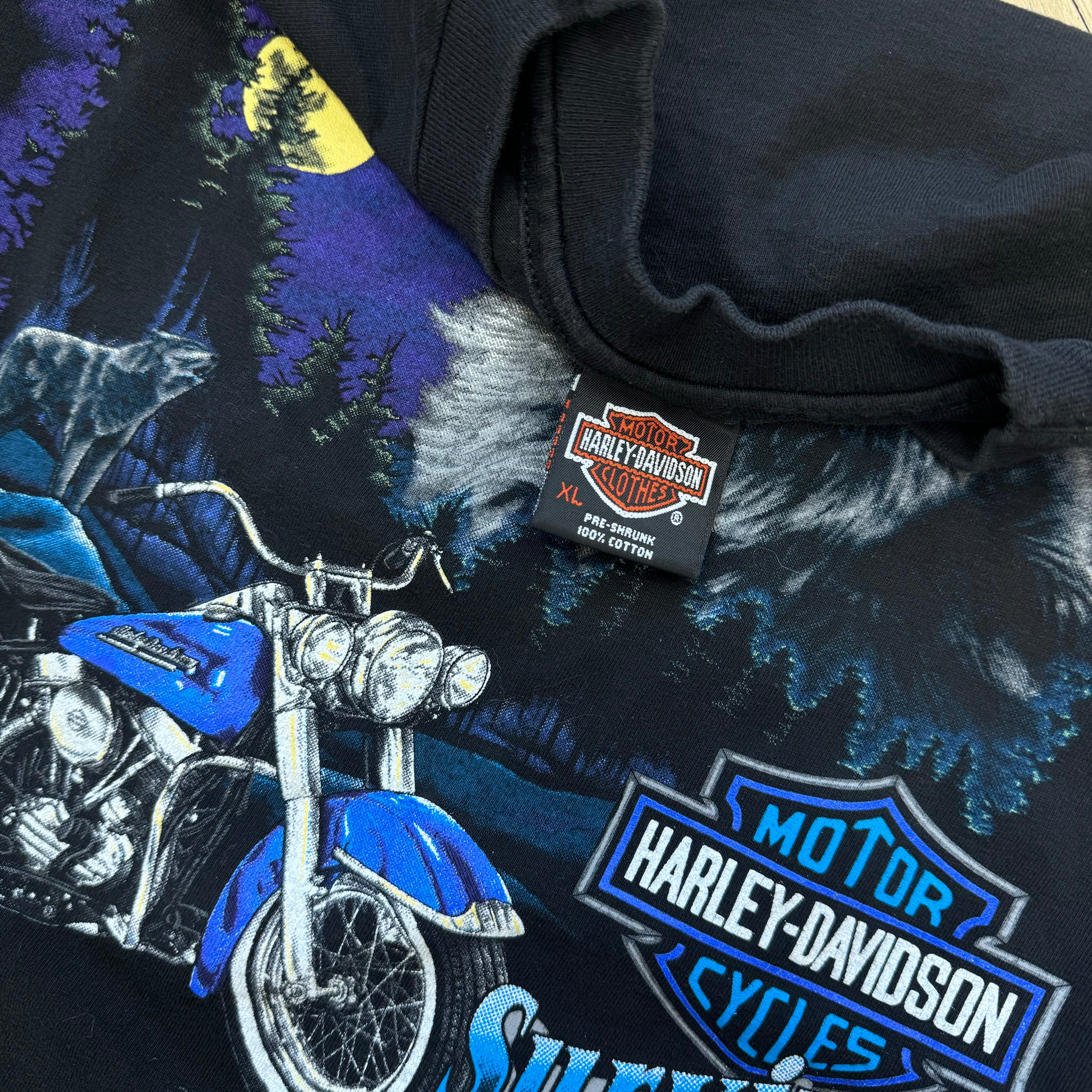 Vintage Harley Davidson Wolf howling Moon T-shirt Sz XL