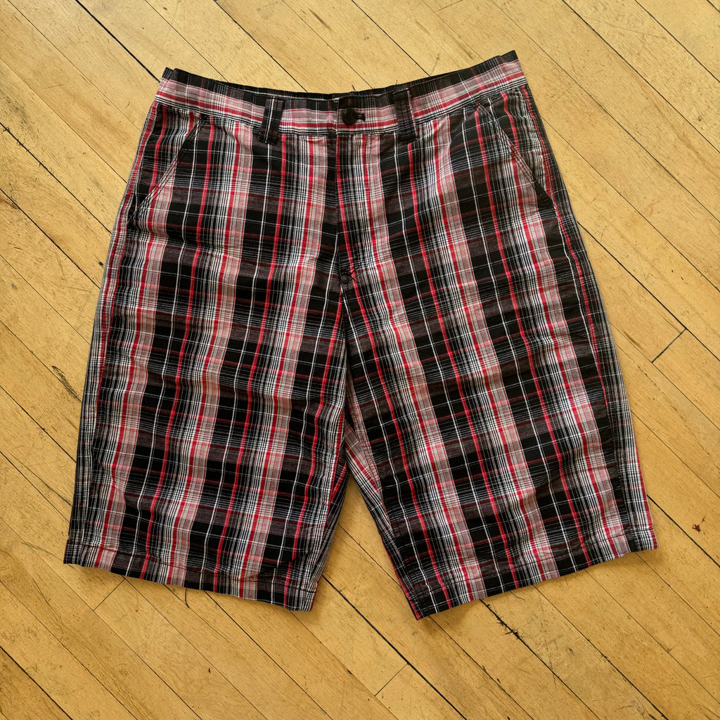Y2K South Pole Plaid Khaki Shorts Sz 36
