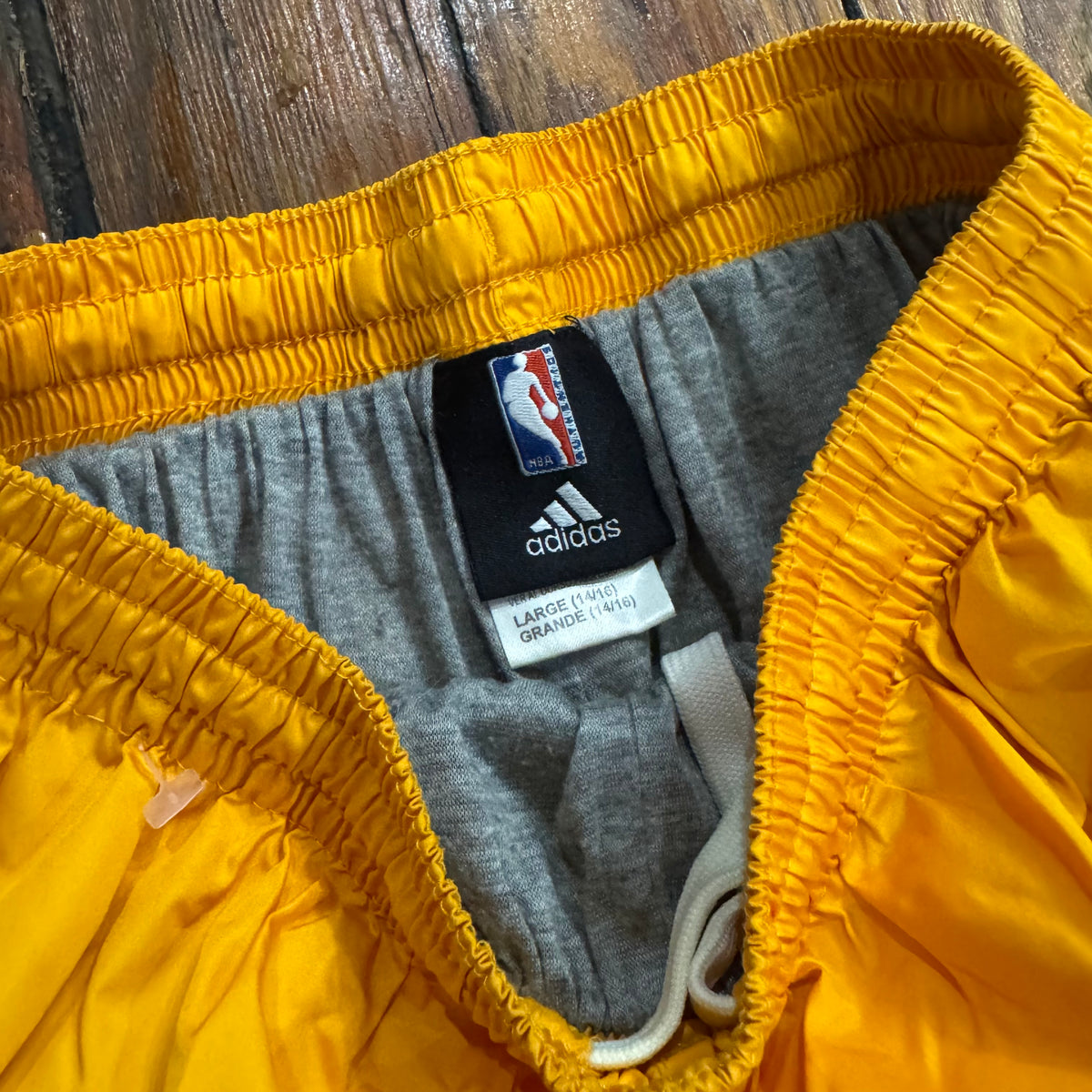 Vintage Adidas Lakers TrackPants Sz S