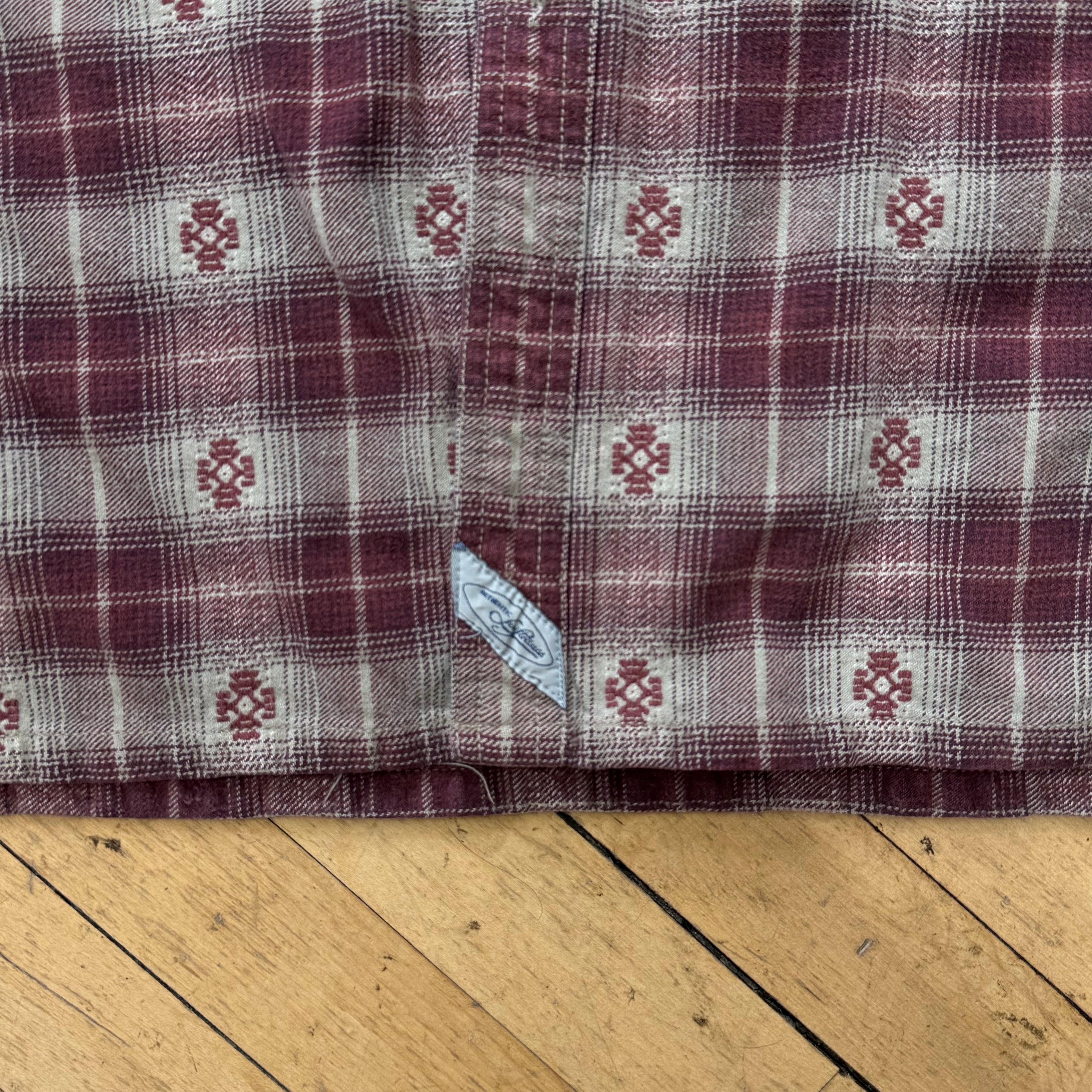 Vintage Levi’s Button Down Patterned Shirt Sz XL