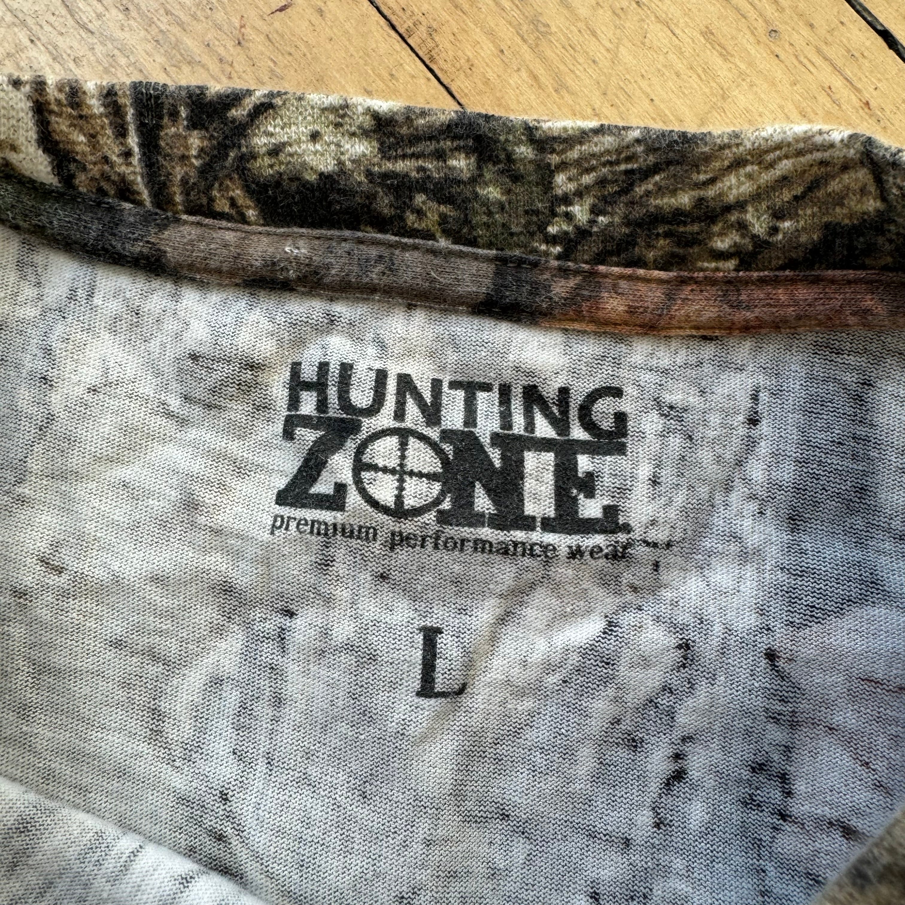 Vntg Camo Hunting Zone T-shirt Sz S