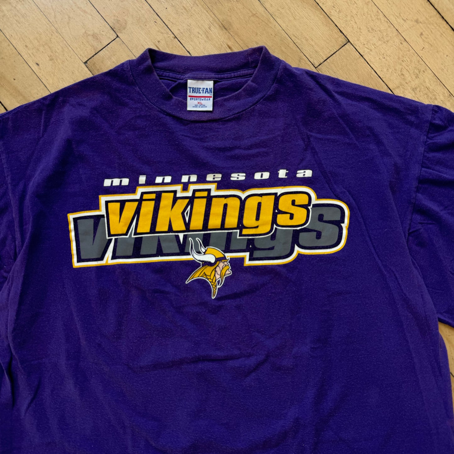 Vintage Minnesota Vikings T-shirt Sz XL