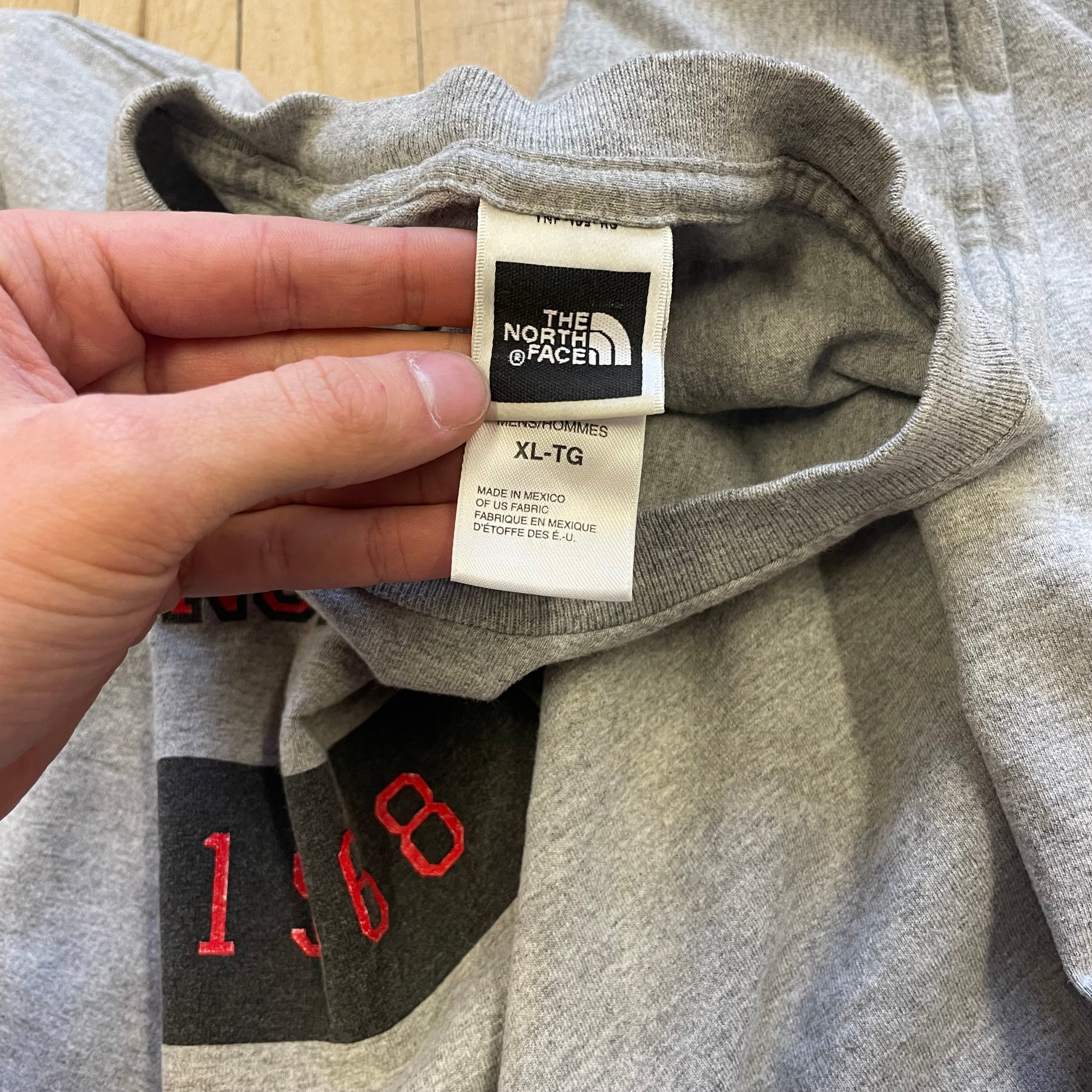 2000s The North Face SpellOut Long Sleeve T-shirt Sz XL
