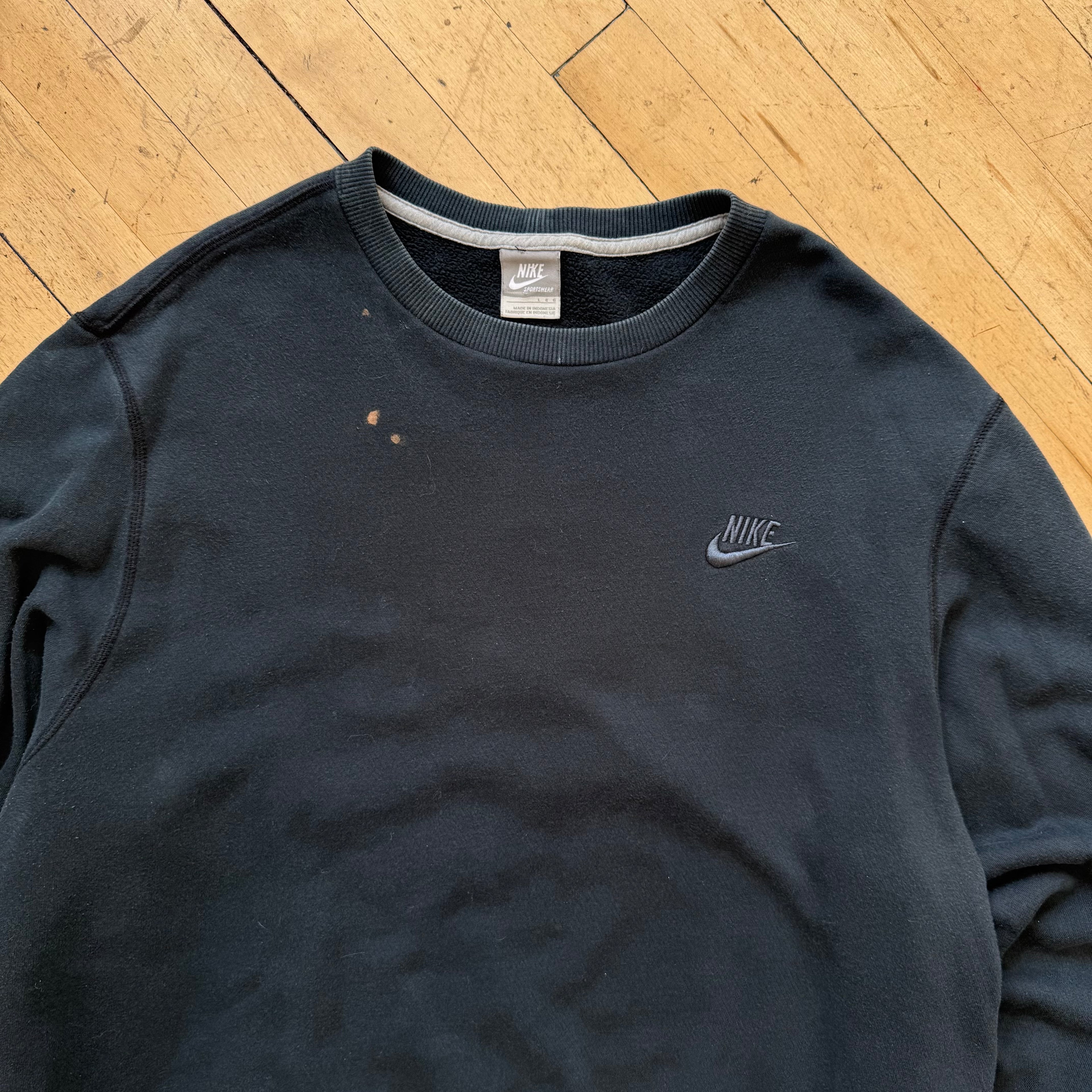 Y2K Nike Simple Swoosh Crewneck Sz L