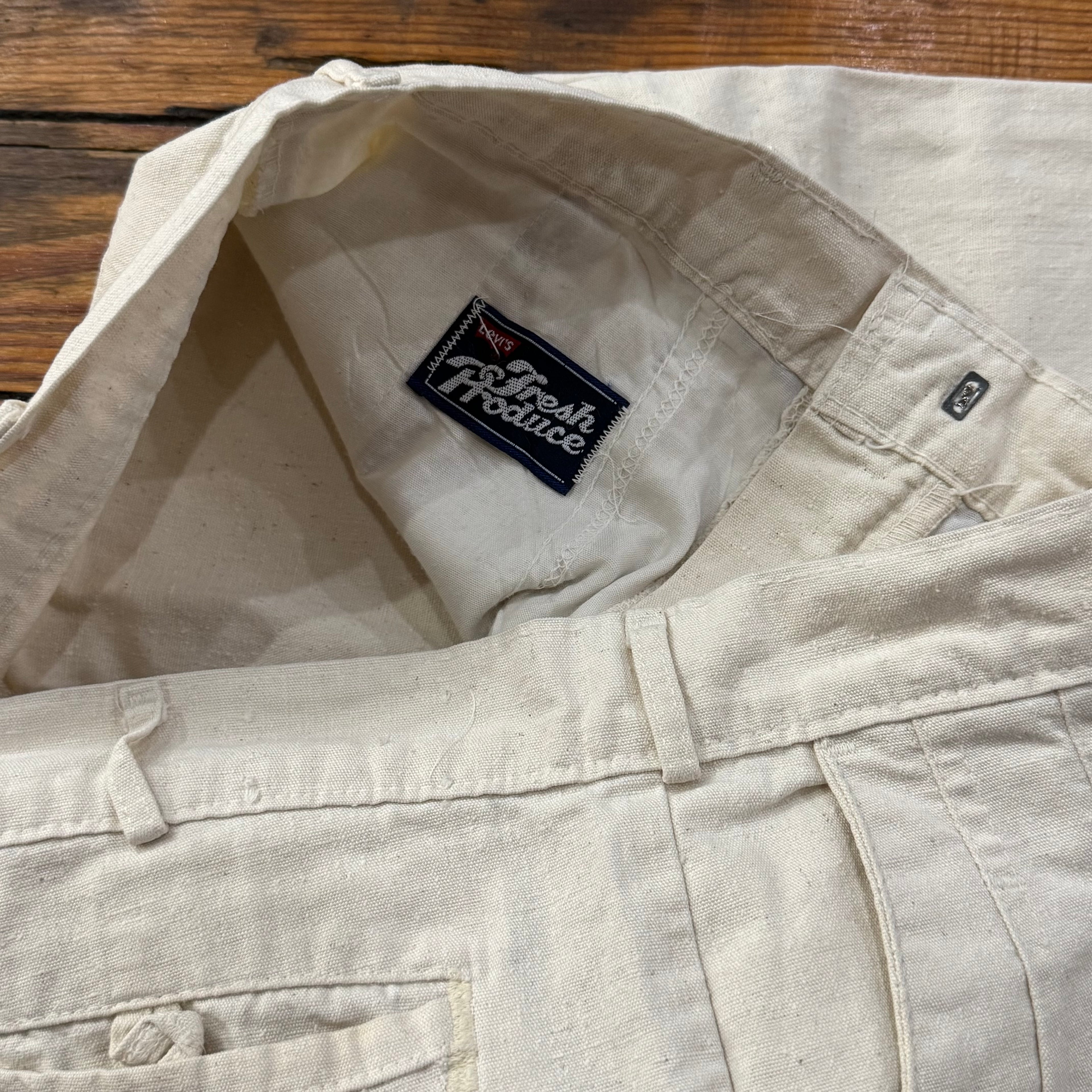 Vintage Levi’s Fresh Produce Pants Sz 33x32
