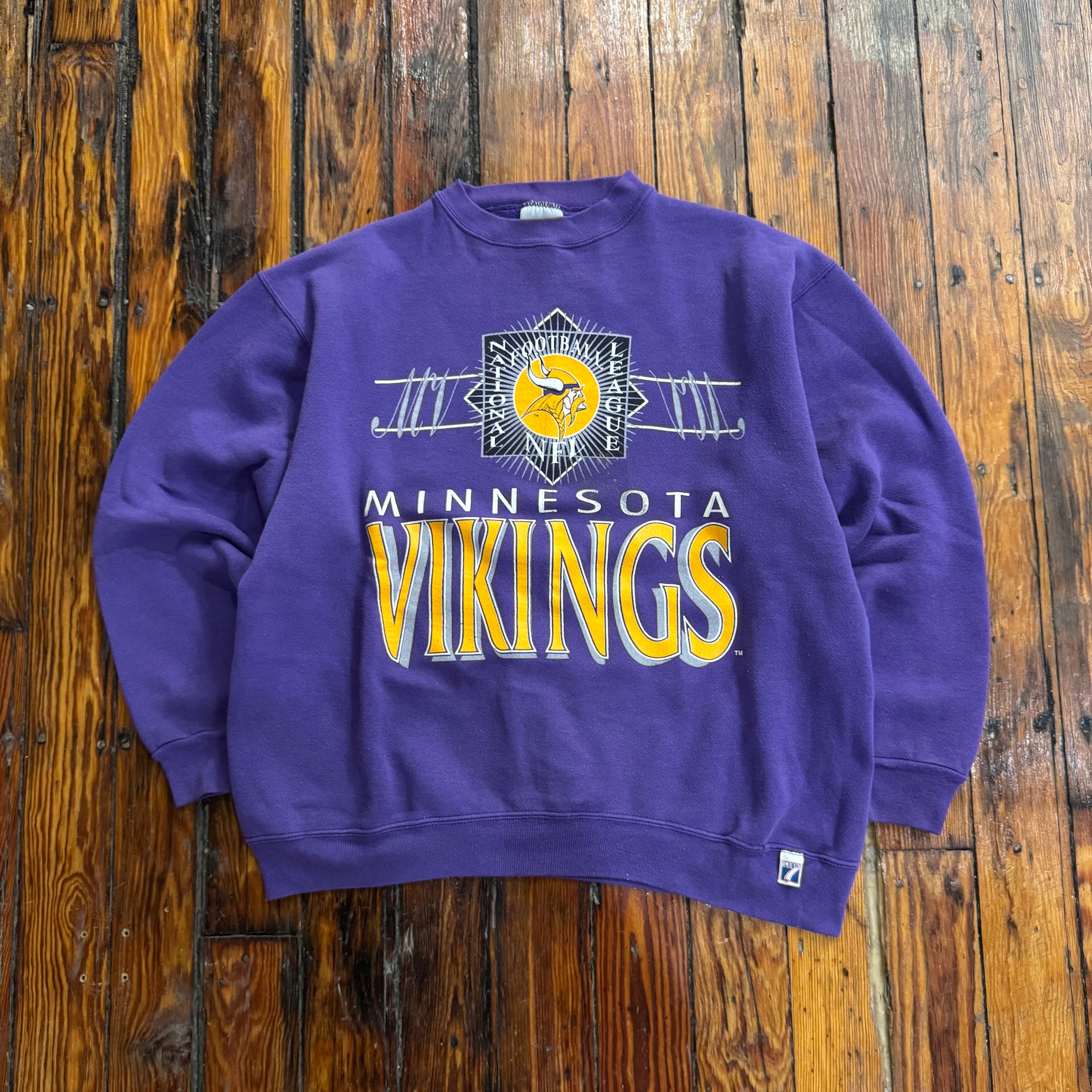 Vintage Logo 7 Minnesota Vikings Crewneck Sz L
