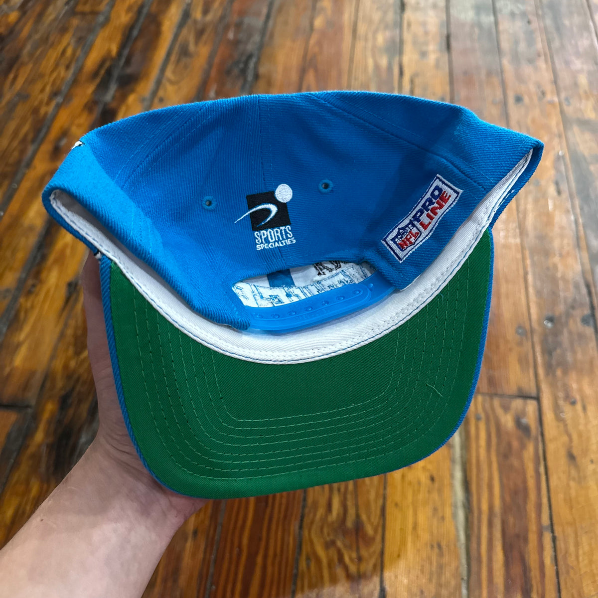 Vintage Carolina Panthers Sports Specialties PRO Line GRID SnapBack Hat (NEW)