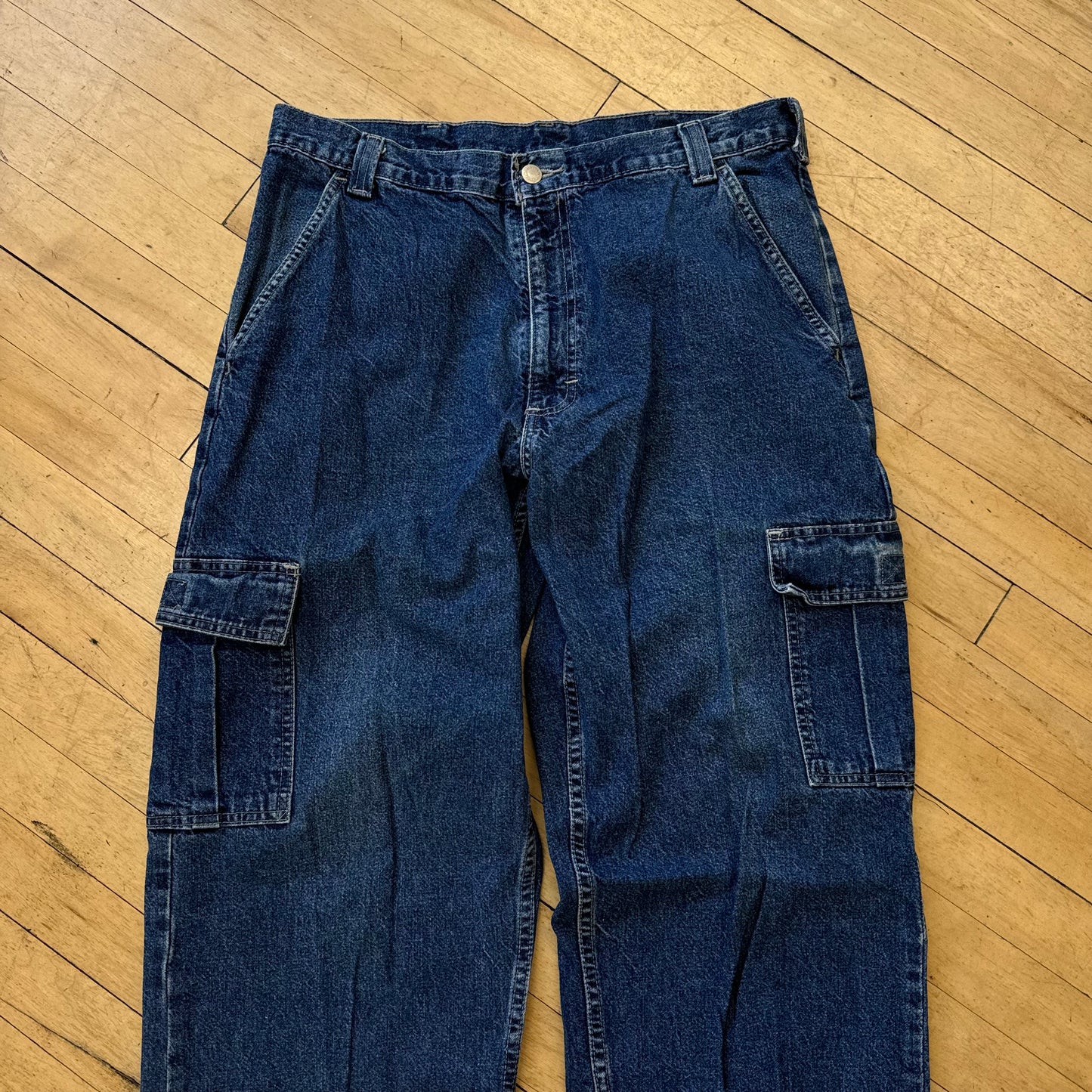 Vintage Wrangler Cargo Denim Jeans Sz 34x32