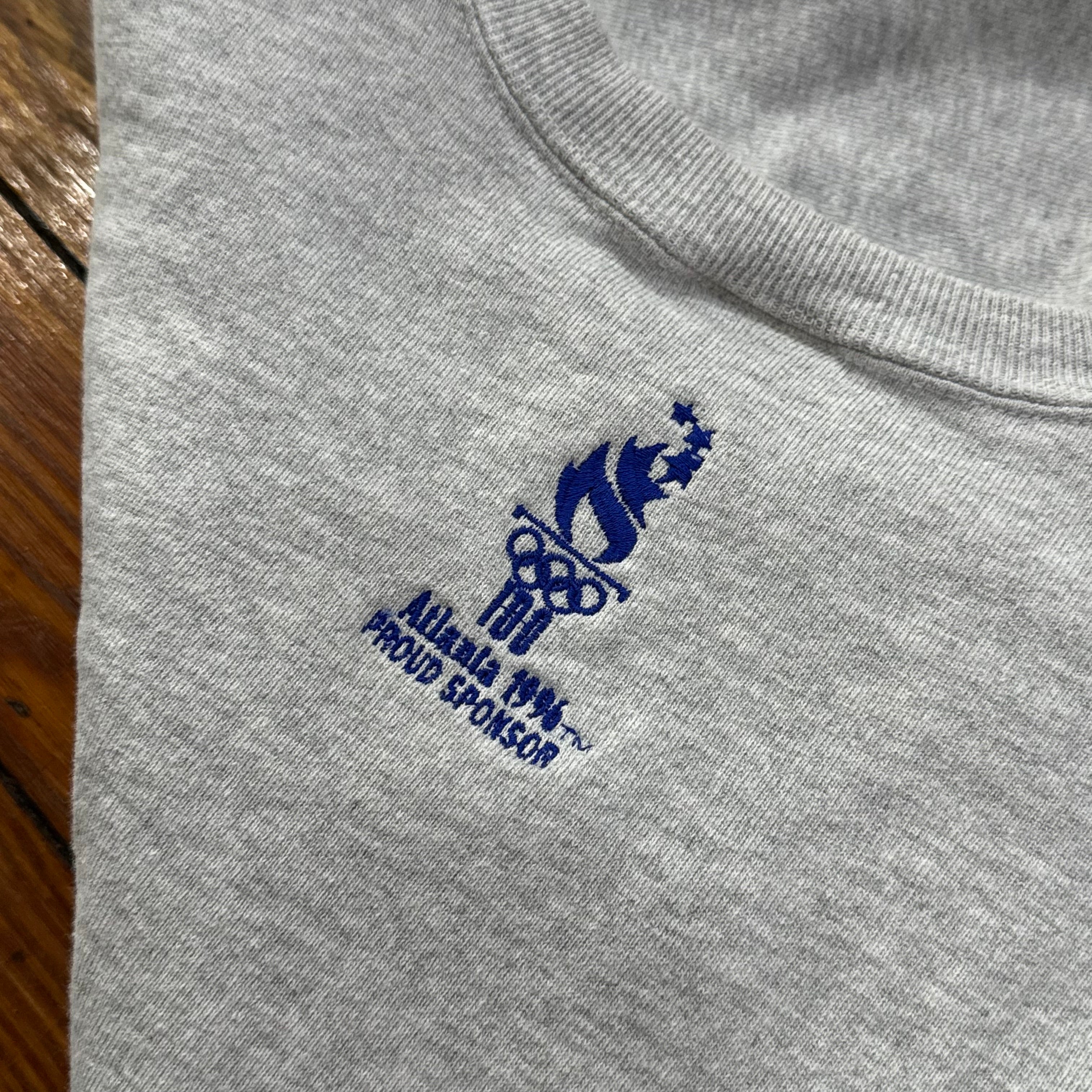 Vintage USA Budweiser Atlanta Olympics CrewNeck Sz XL