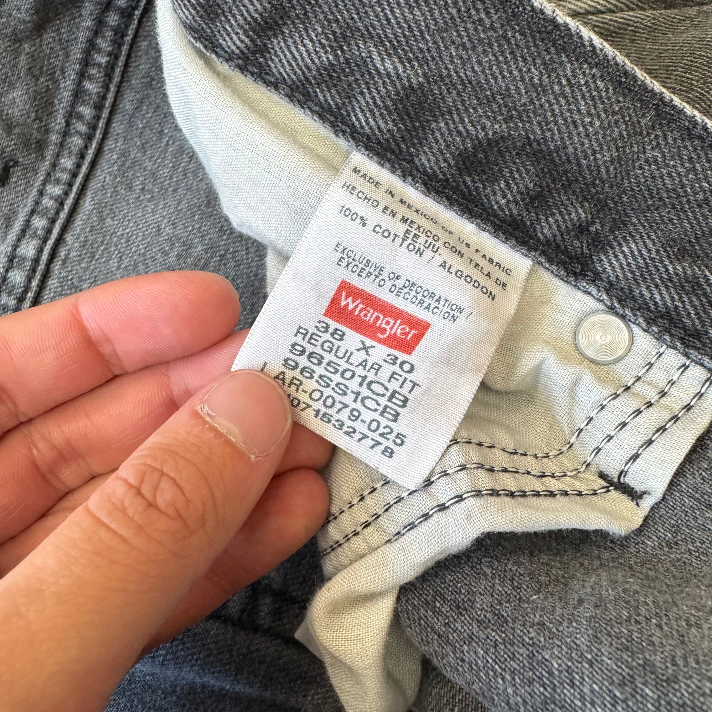 Vintage Faded BLK Wrangler Denim Jeans Sz 38x30