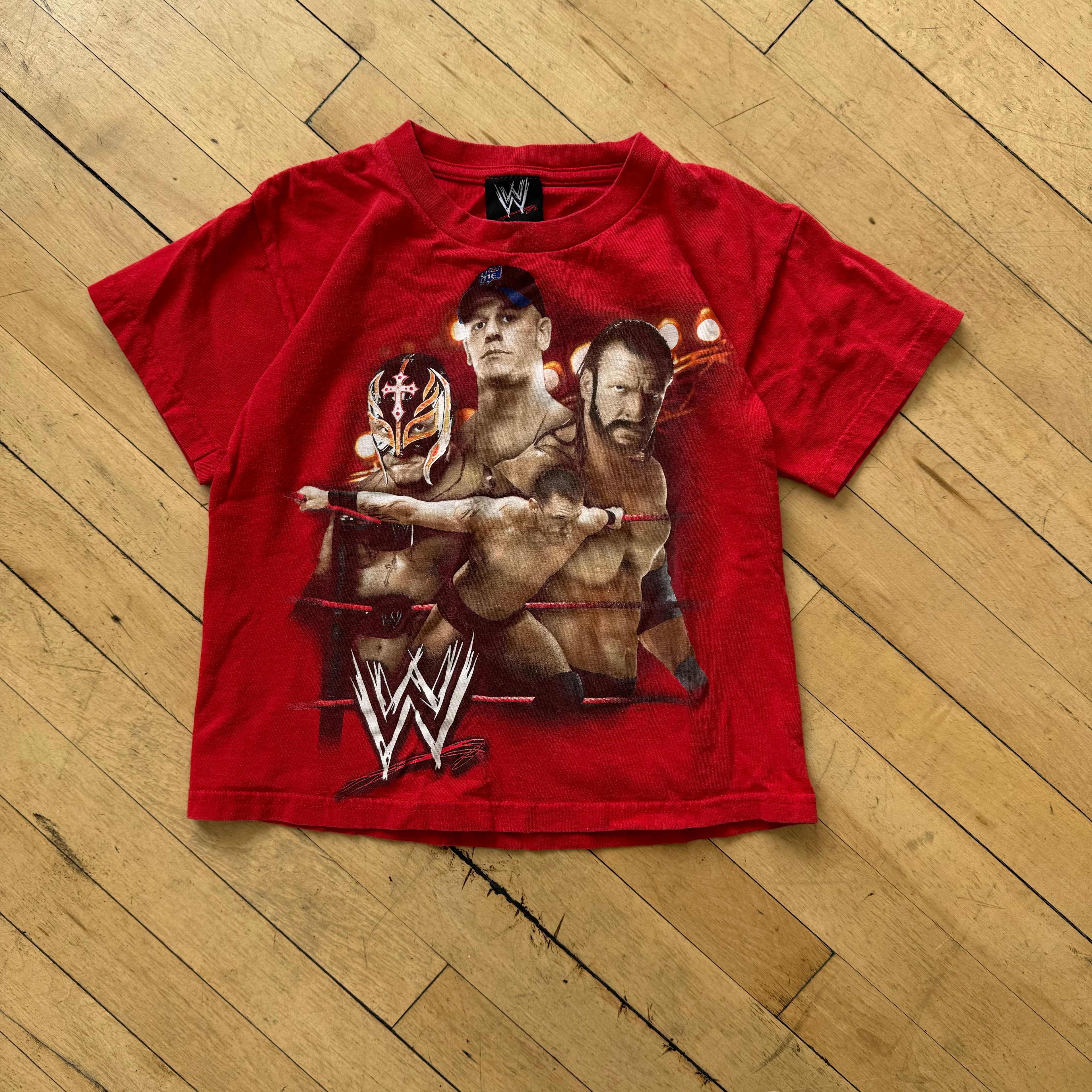 Vintage WWE Kids T-shirt Sz 7