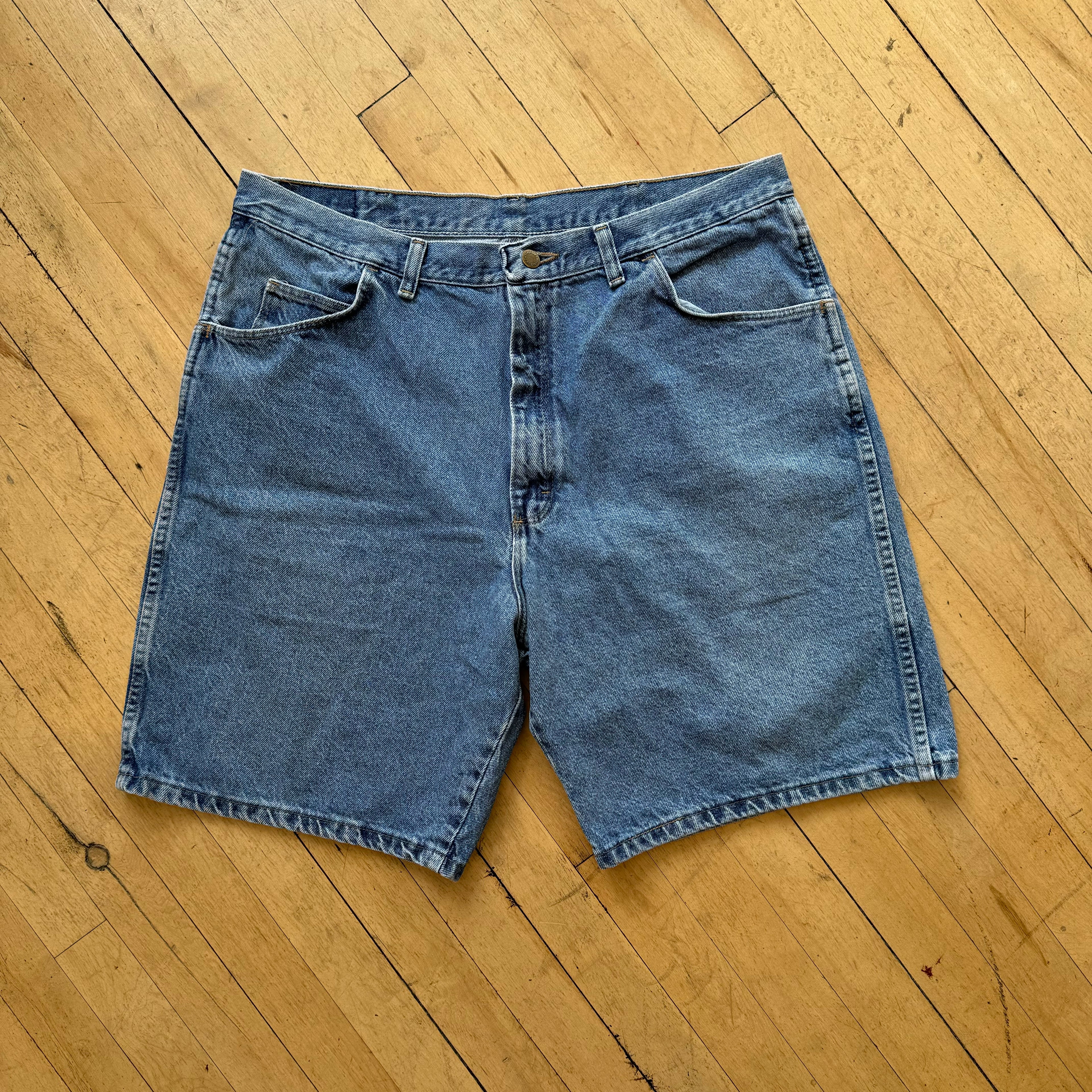 Vintage Wrangler Denim Jean Shorts Sz 38