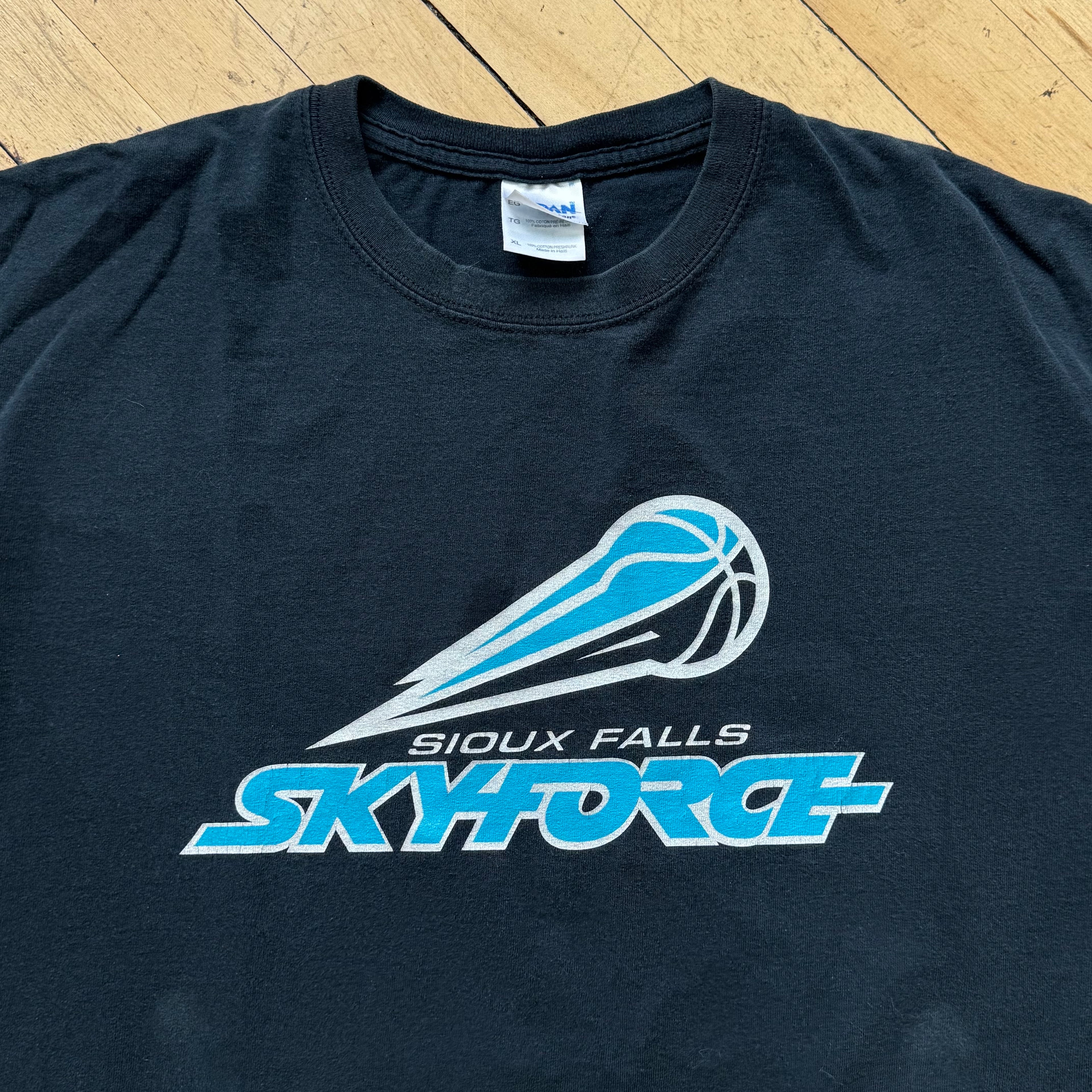 Vintage Sioux Falls Sky Force Logo T-shirt Sz XL