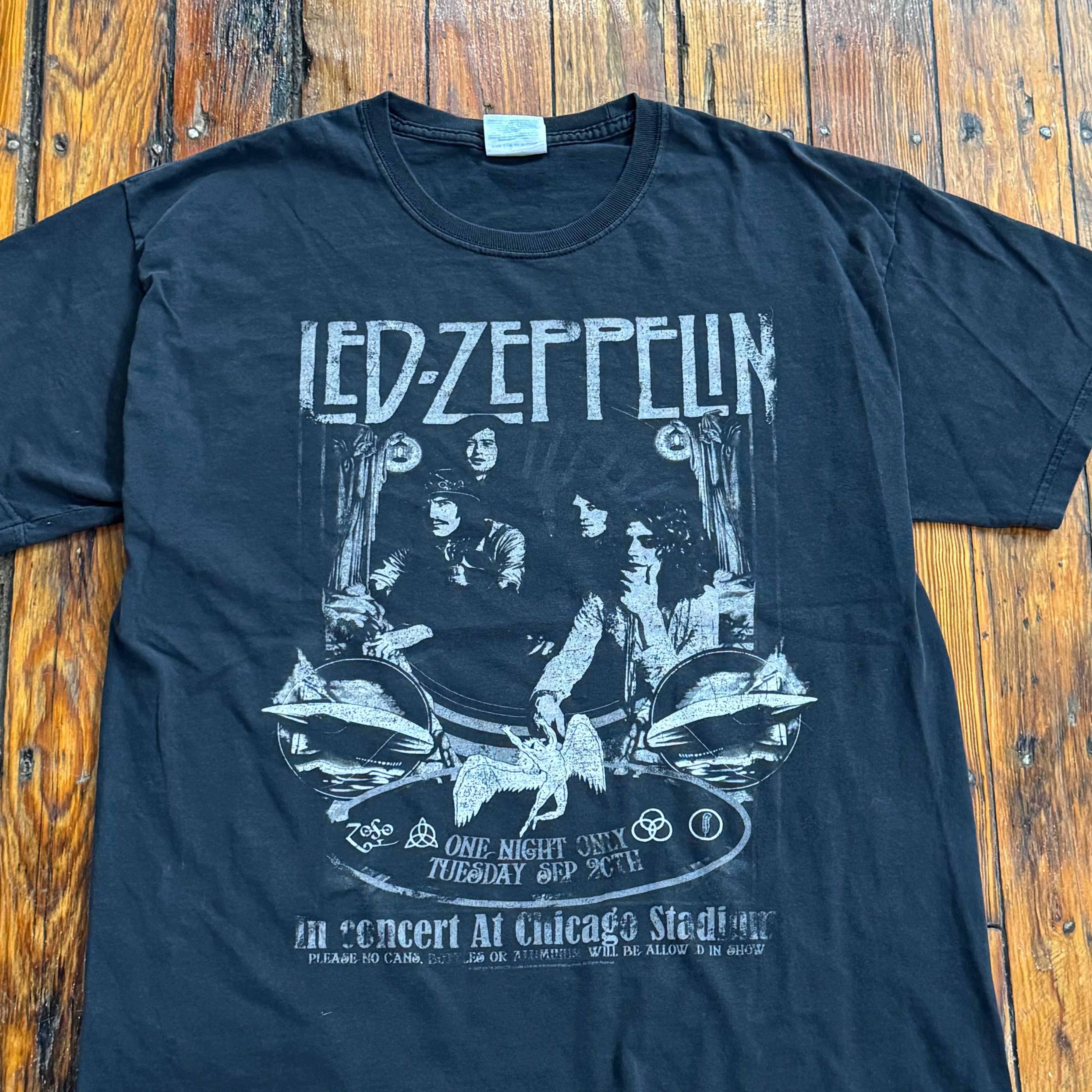Y2K LED Zeppelin Concert T-shirt Sz L