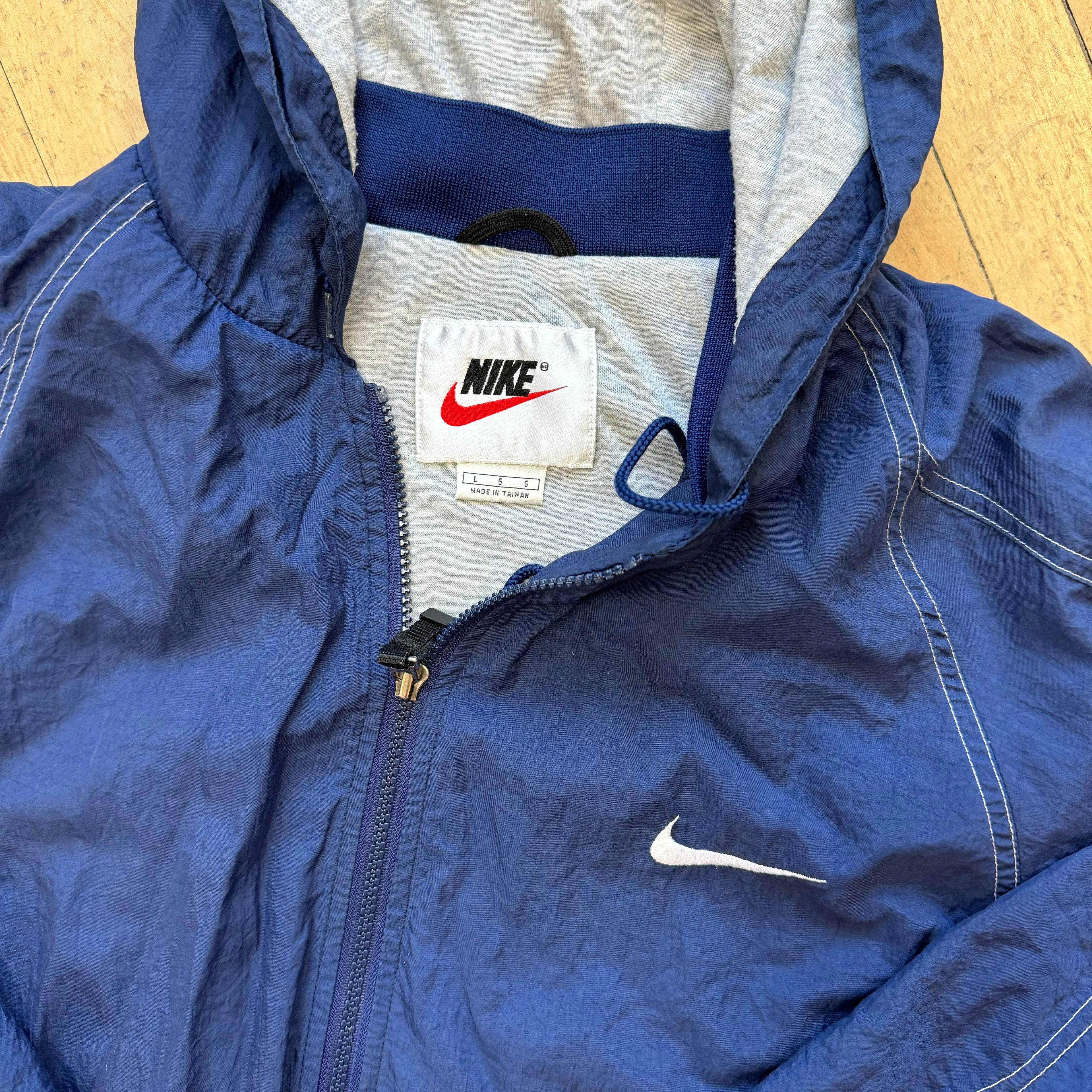 Vintage Navy Nike Windbreaker Jacket Sz L