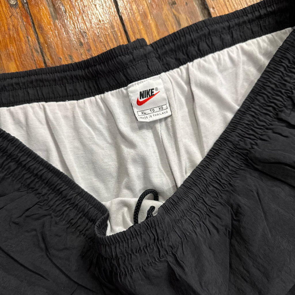 Vintage BLK Nike Trackpants Sz XL