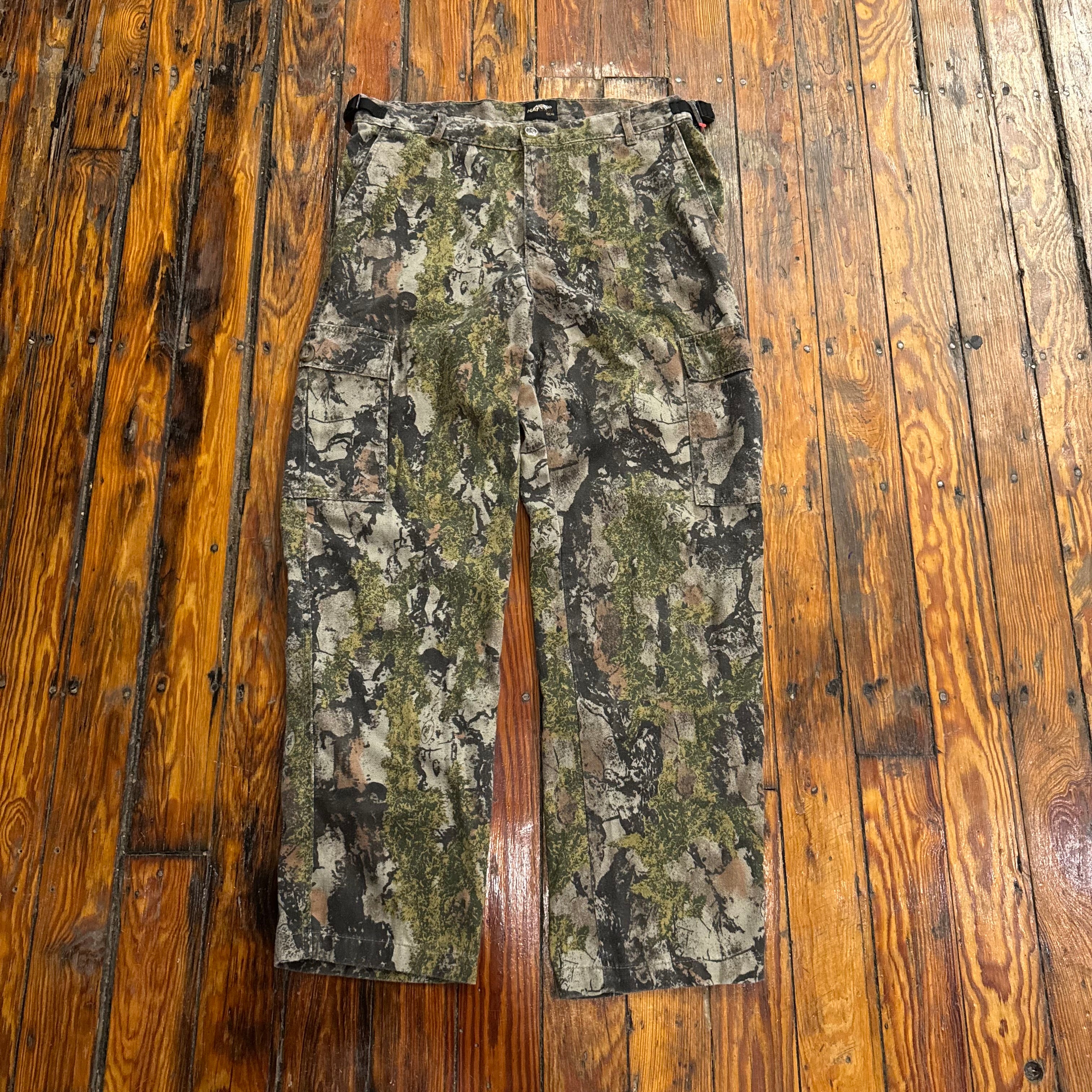Vintage Natural Gear Camo Cargo Pants Sz 32