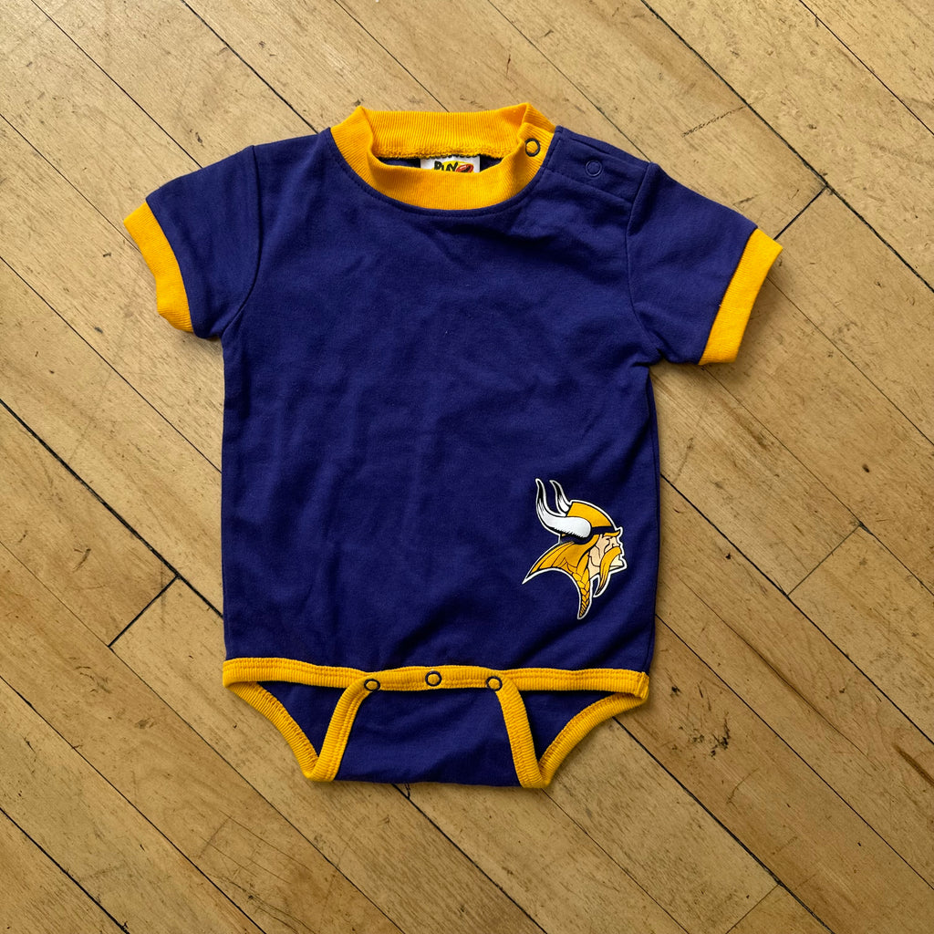 Vintage Vikings Onesie Sz 3-6 MTHS