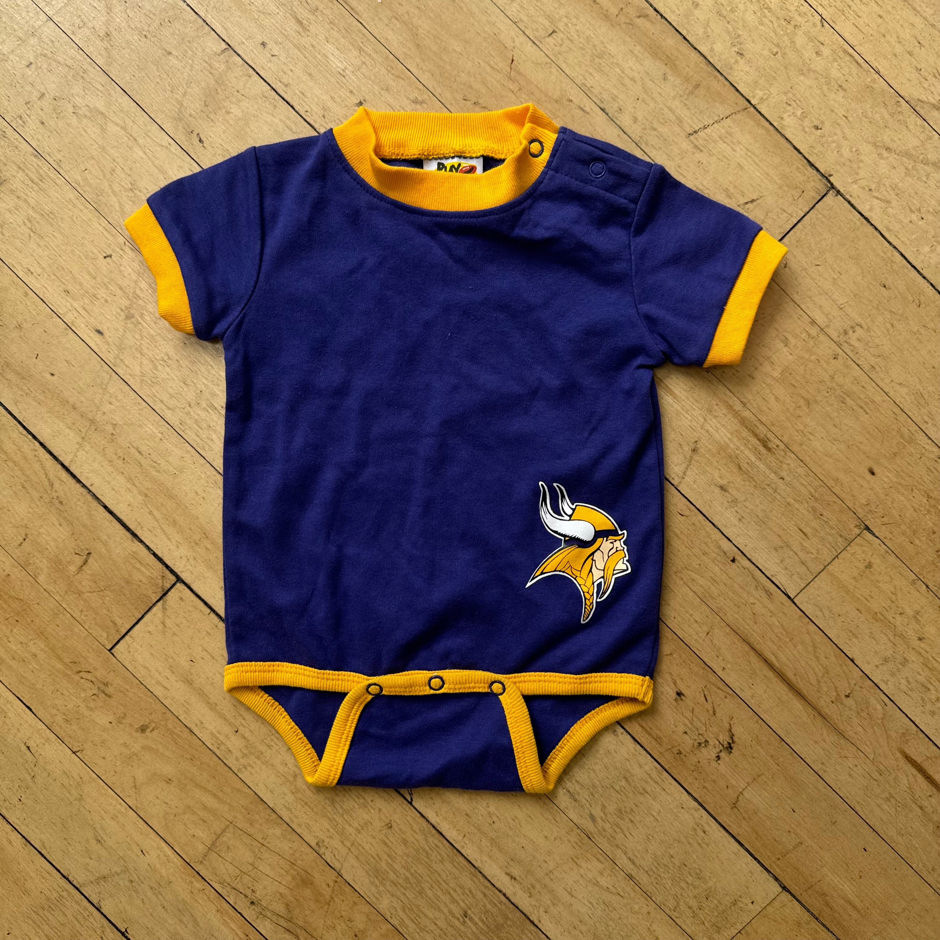 Vintage Vikings Onesie Sz 3-6 MTHS