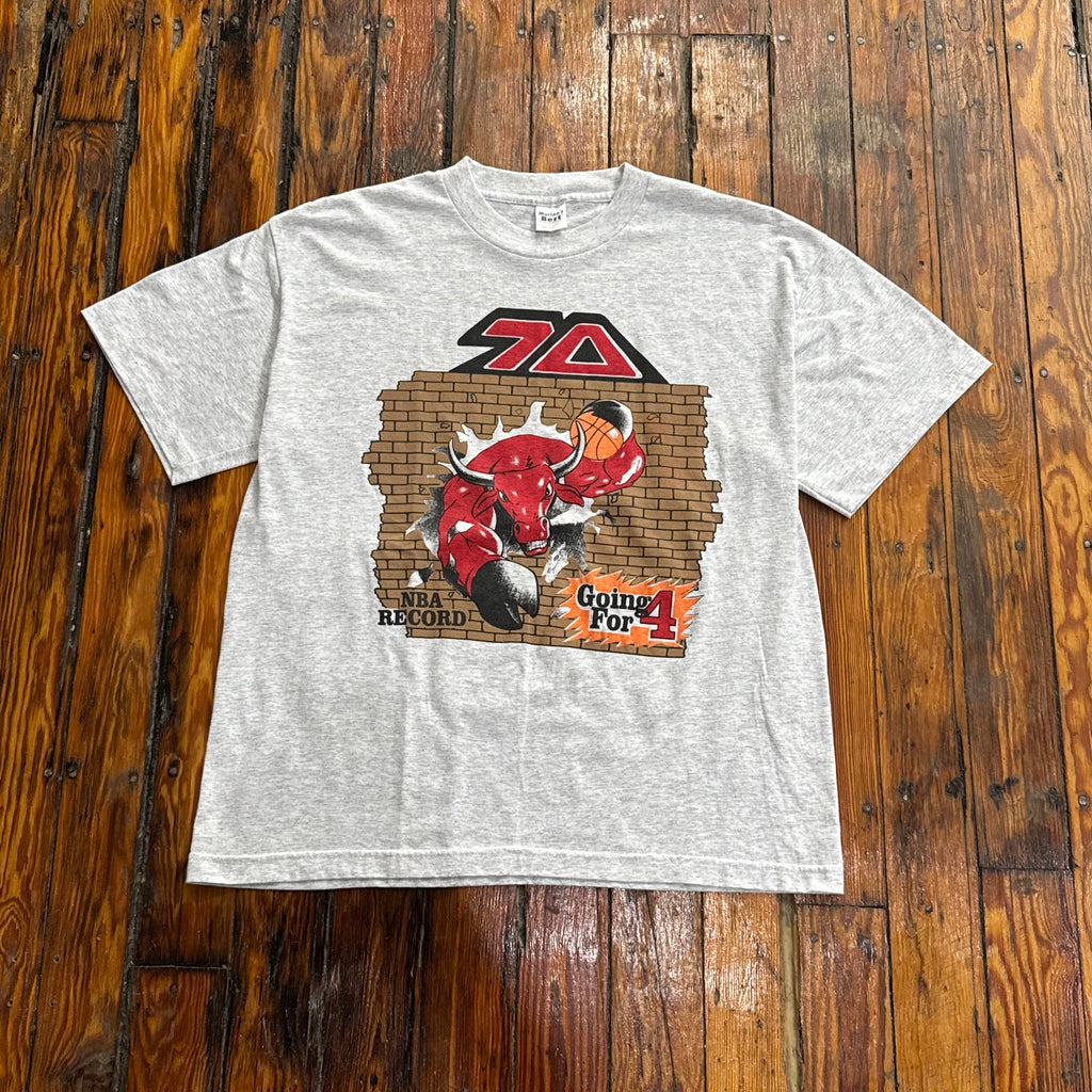 Vintage Chicago Bulls Going 4 It T-shirt Sz XL