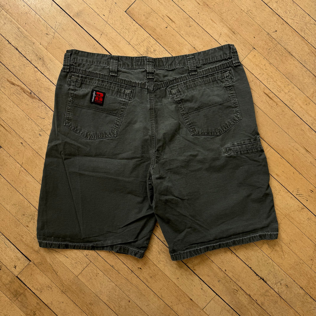 Vintage Wrangler Riggs Olive Khaki Shorts Sz 38
