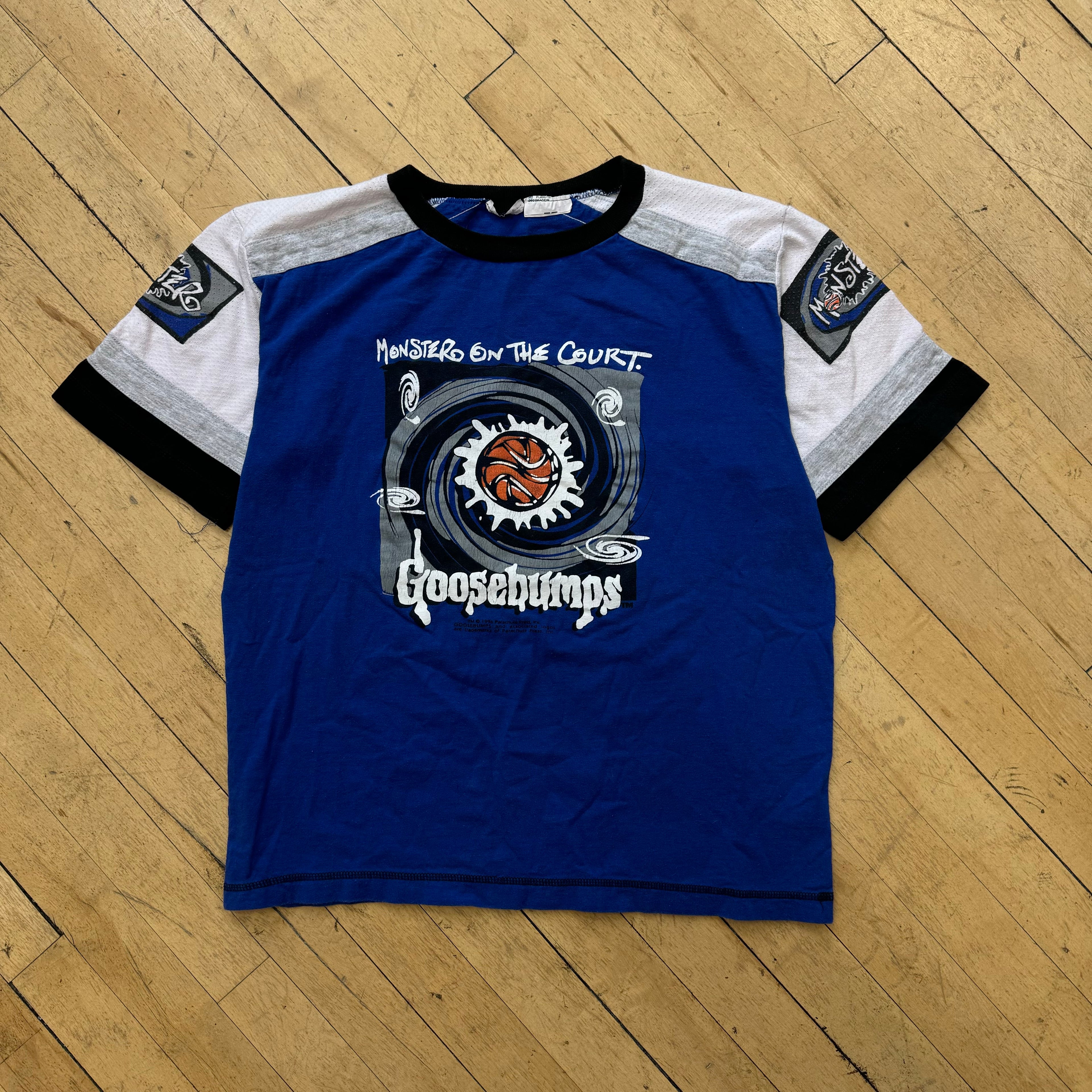 Vintage Goosebumps Basketball T-shirt Sz S