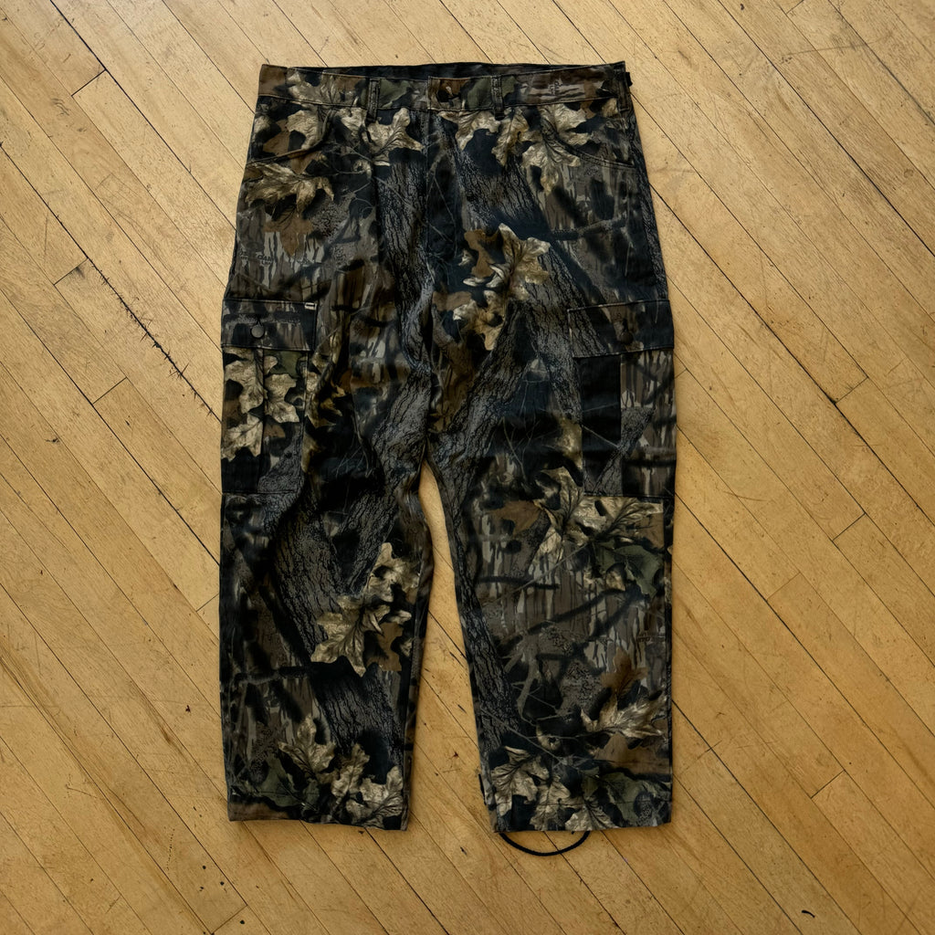 Vintage Wolf Mountain Camo Cargo Pants Sz 38
