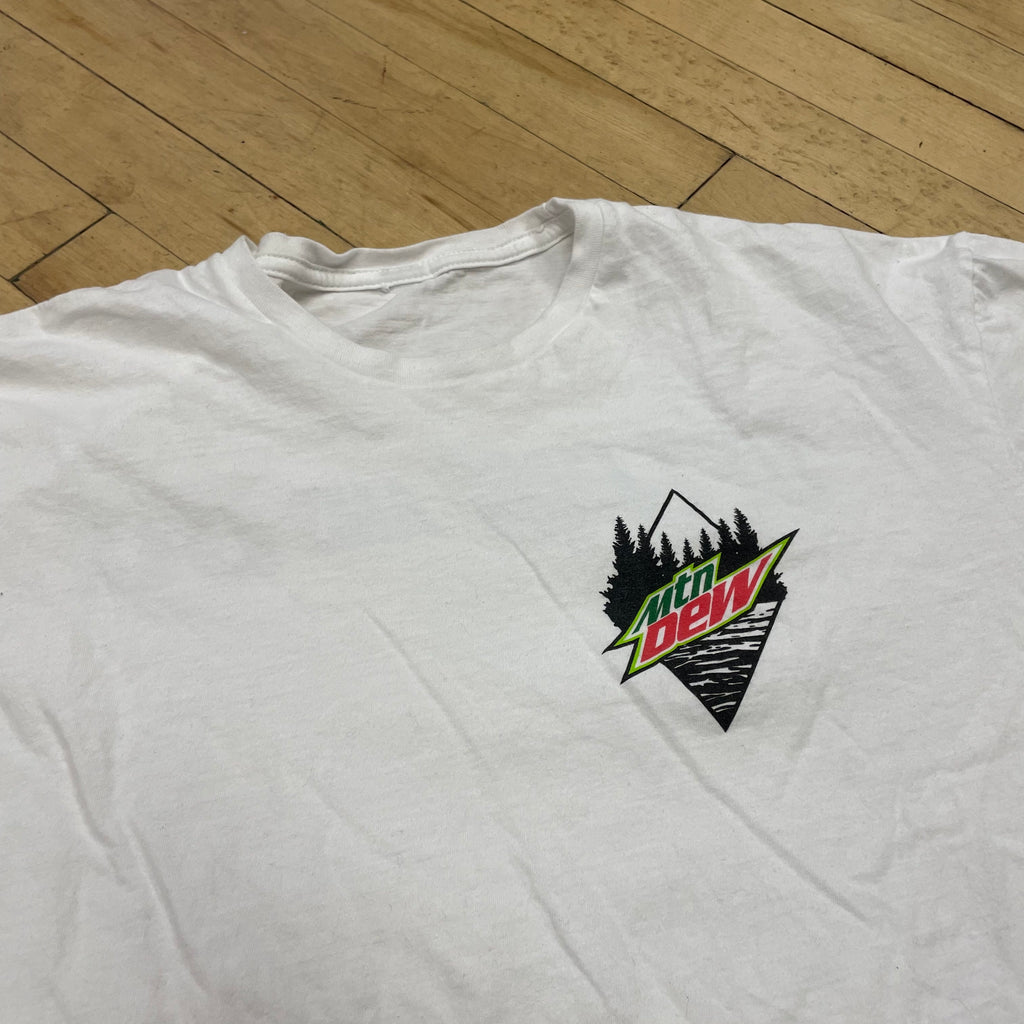 2000s MT. Dew Get out and Do T-shirt Sz L