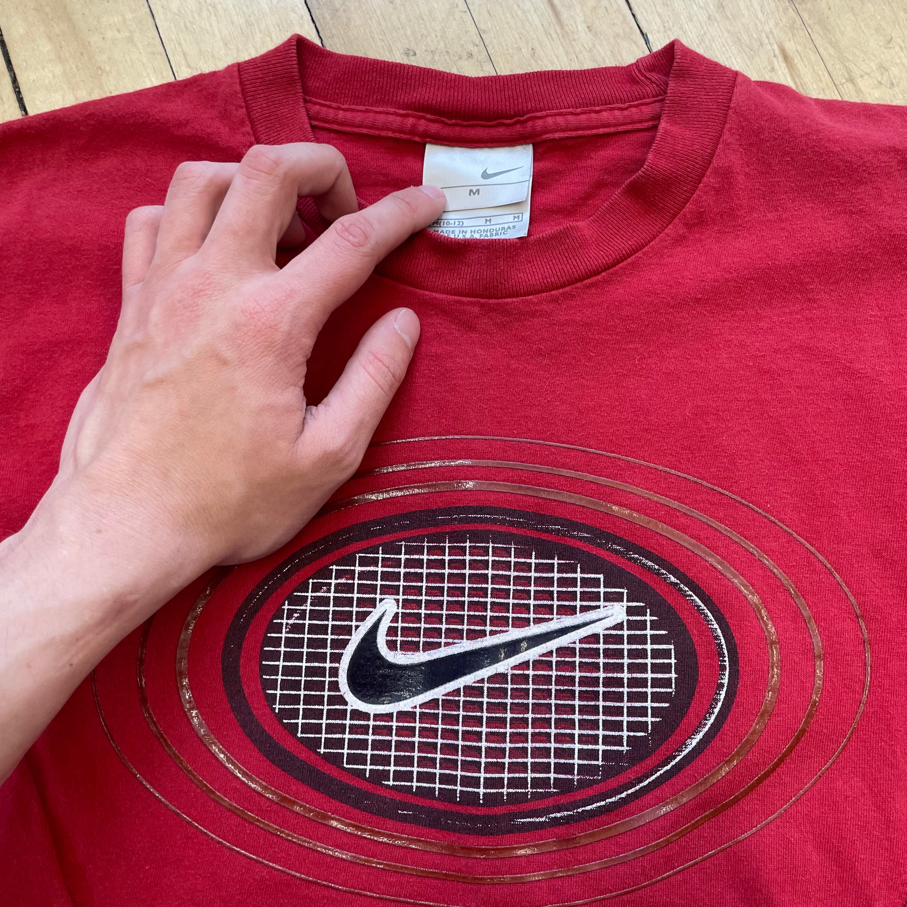 Vintage Red Center Logo Nike Long sleeve T-shirt Sz S