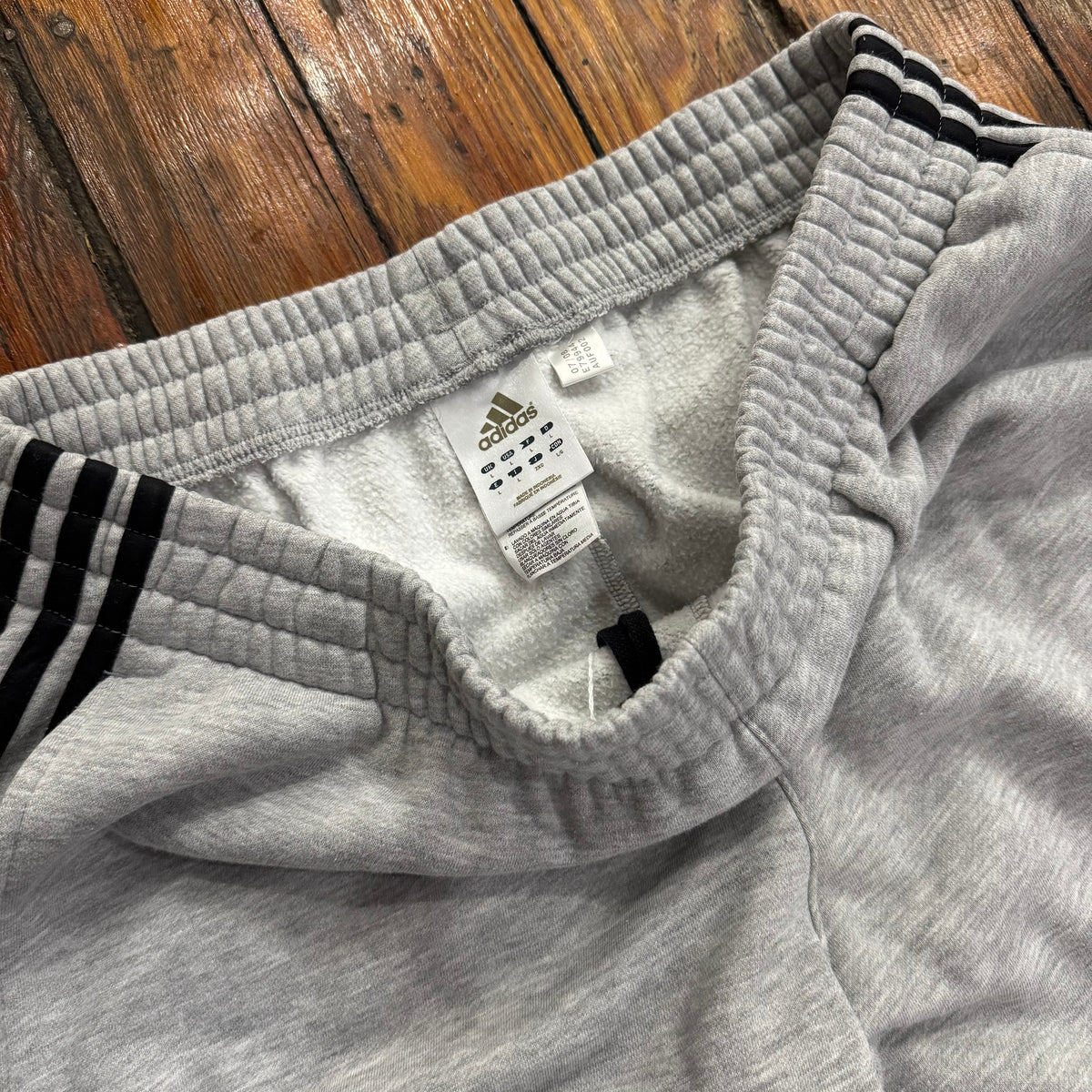 Y2K Adidas Baggy Sweatpants Sz L