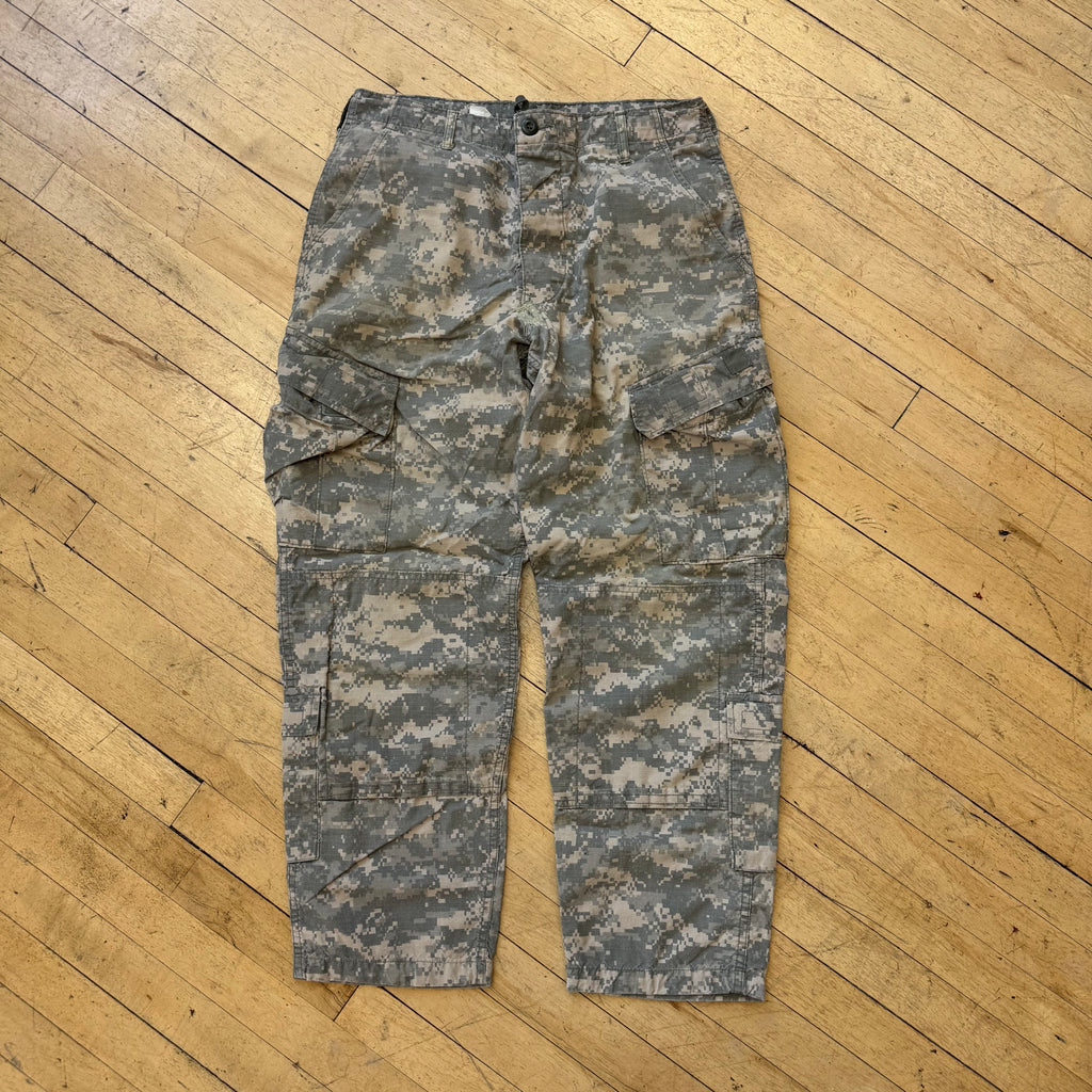 Vintage Military Camo Cargo Pants Sz 34x32