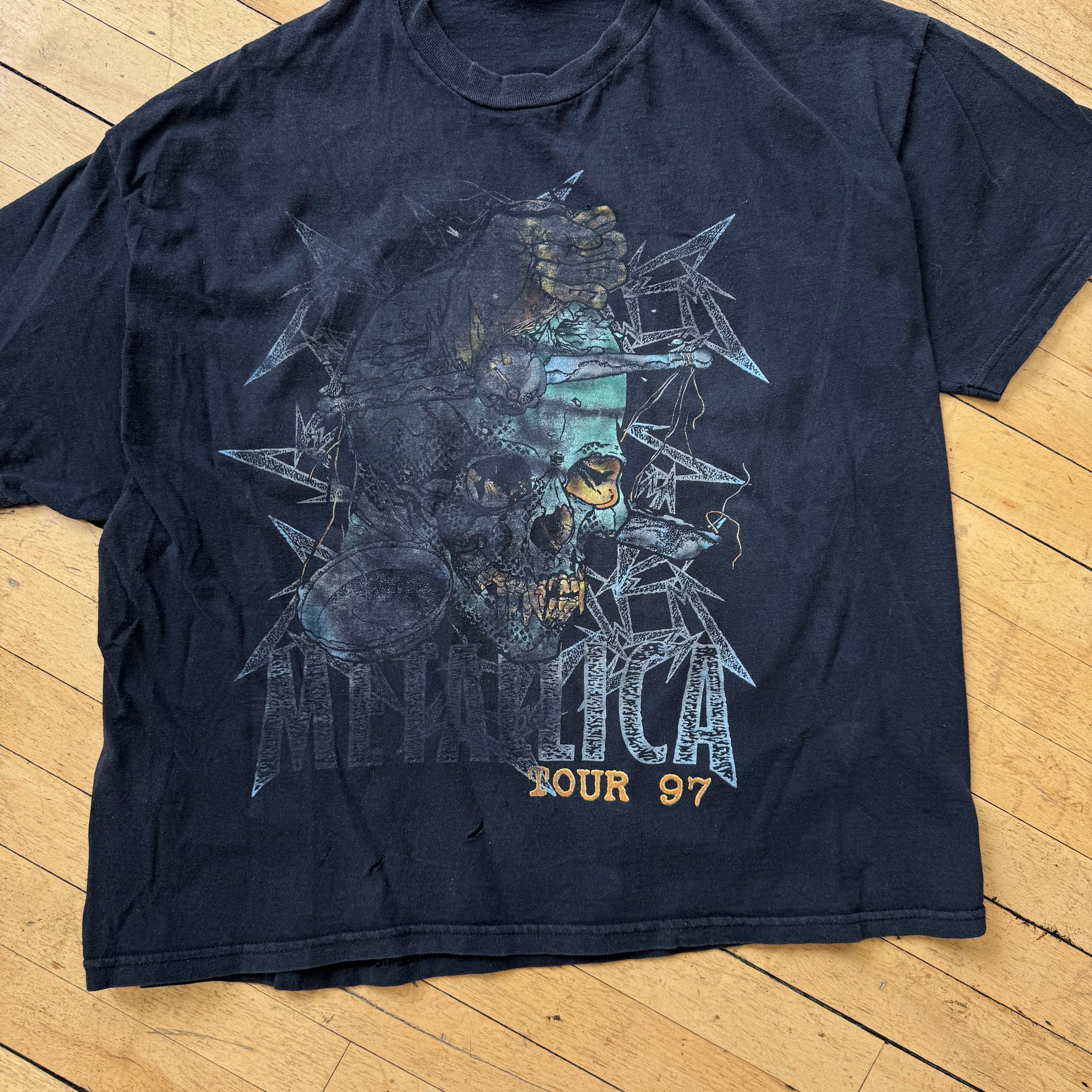 Vintage Metallica Tour 97’ T-shirt Sz L