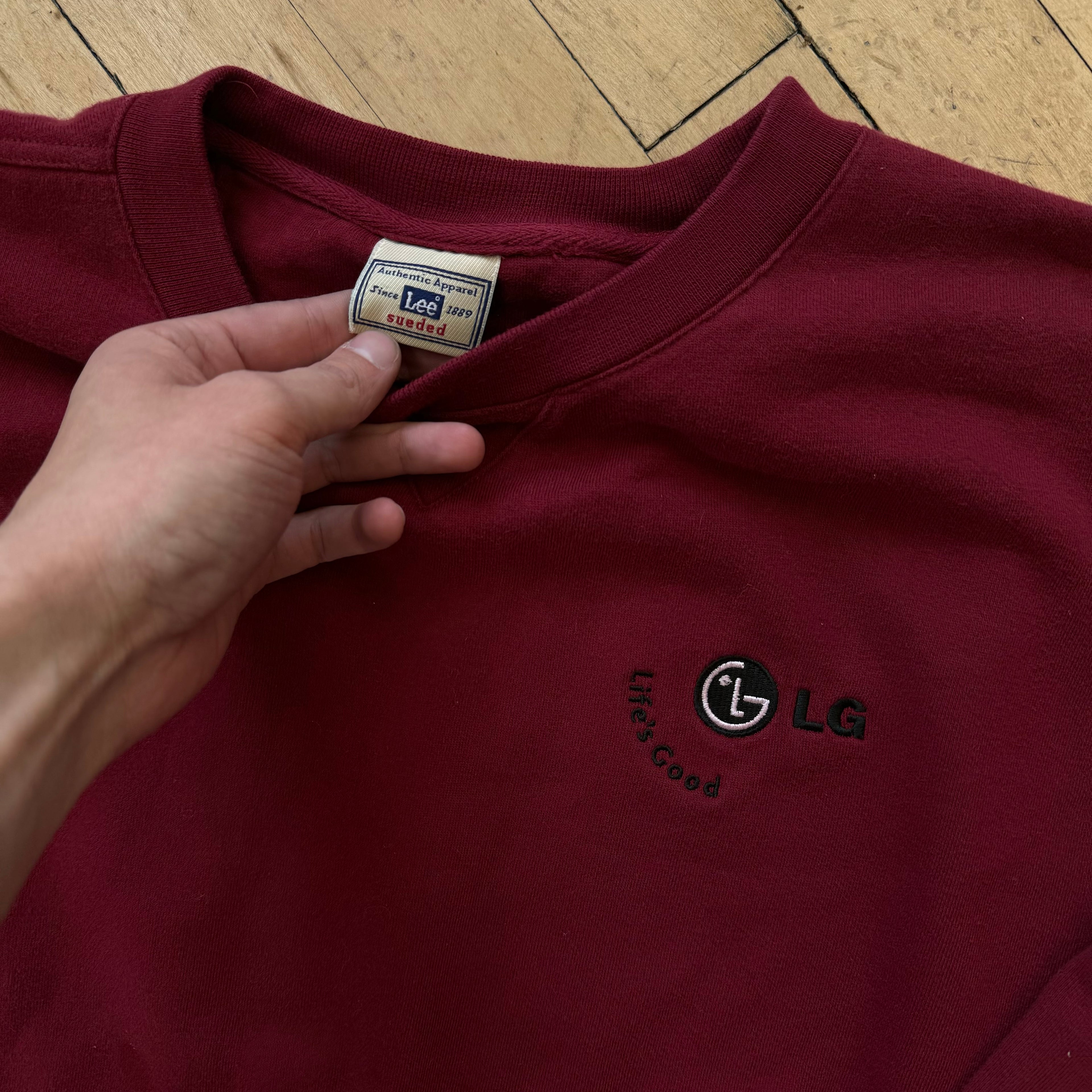 Vintage LG Embroidered Crewneck Sz L