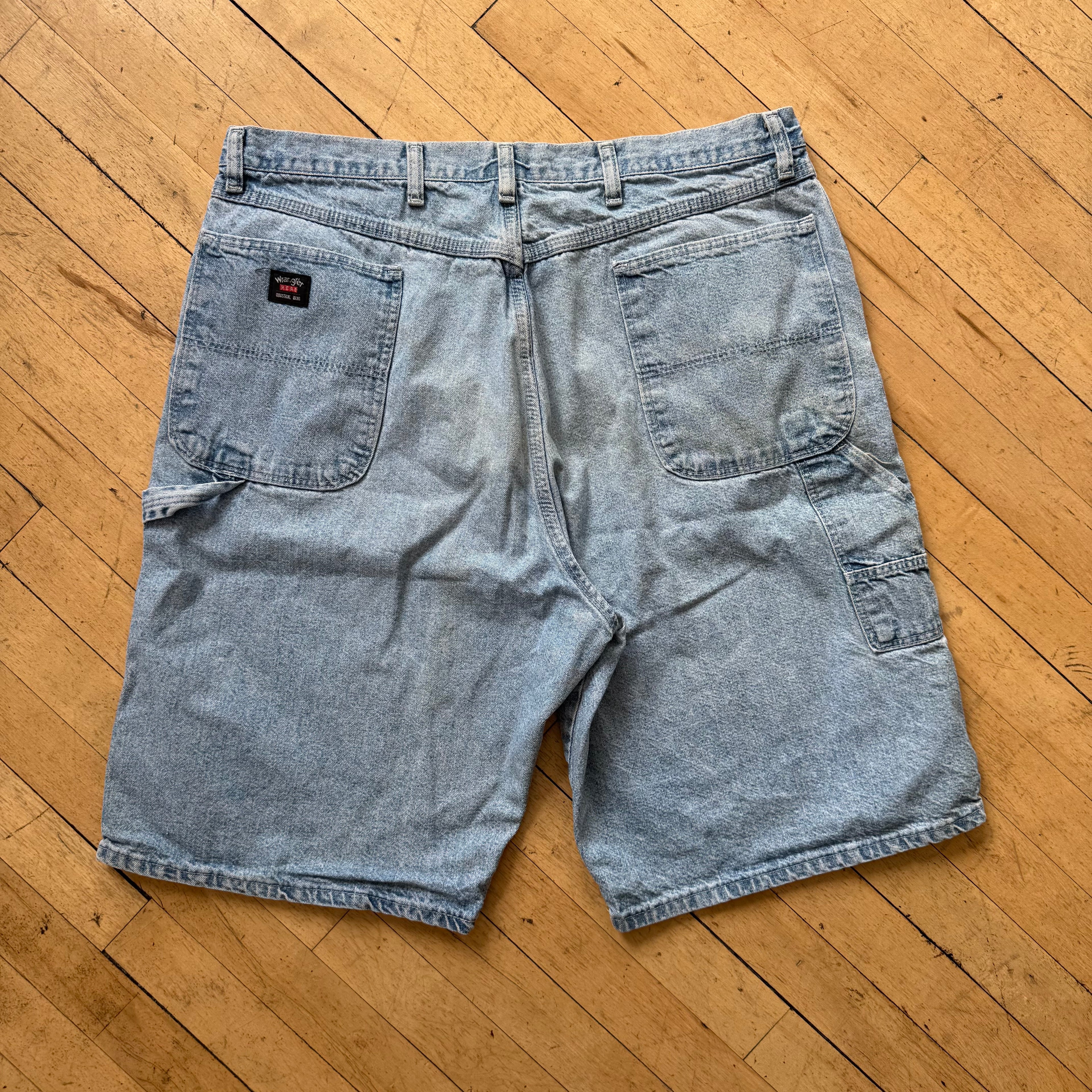 Vintage Wrangler Hero Denim Jean Shorts Sz 38